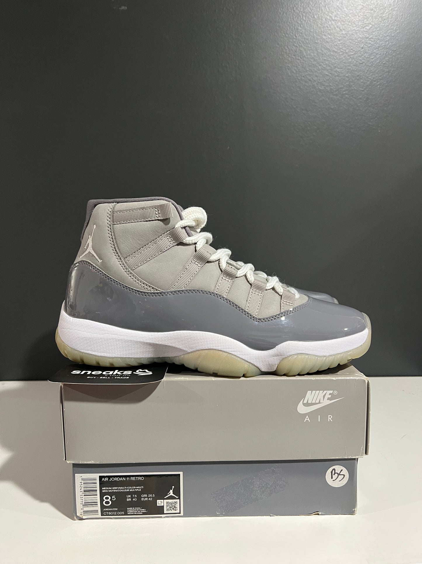 USED Air Jordan 11 Retro Cool Grey 2021 CT8012-005 SIZE 8.5M OG ALL AG25-201
