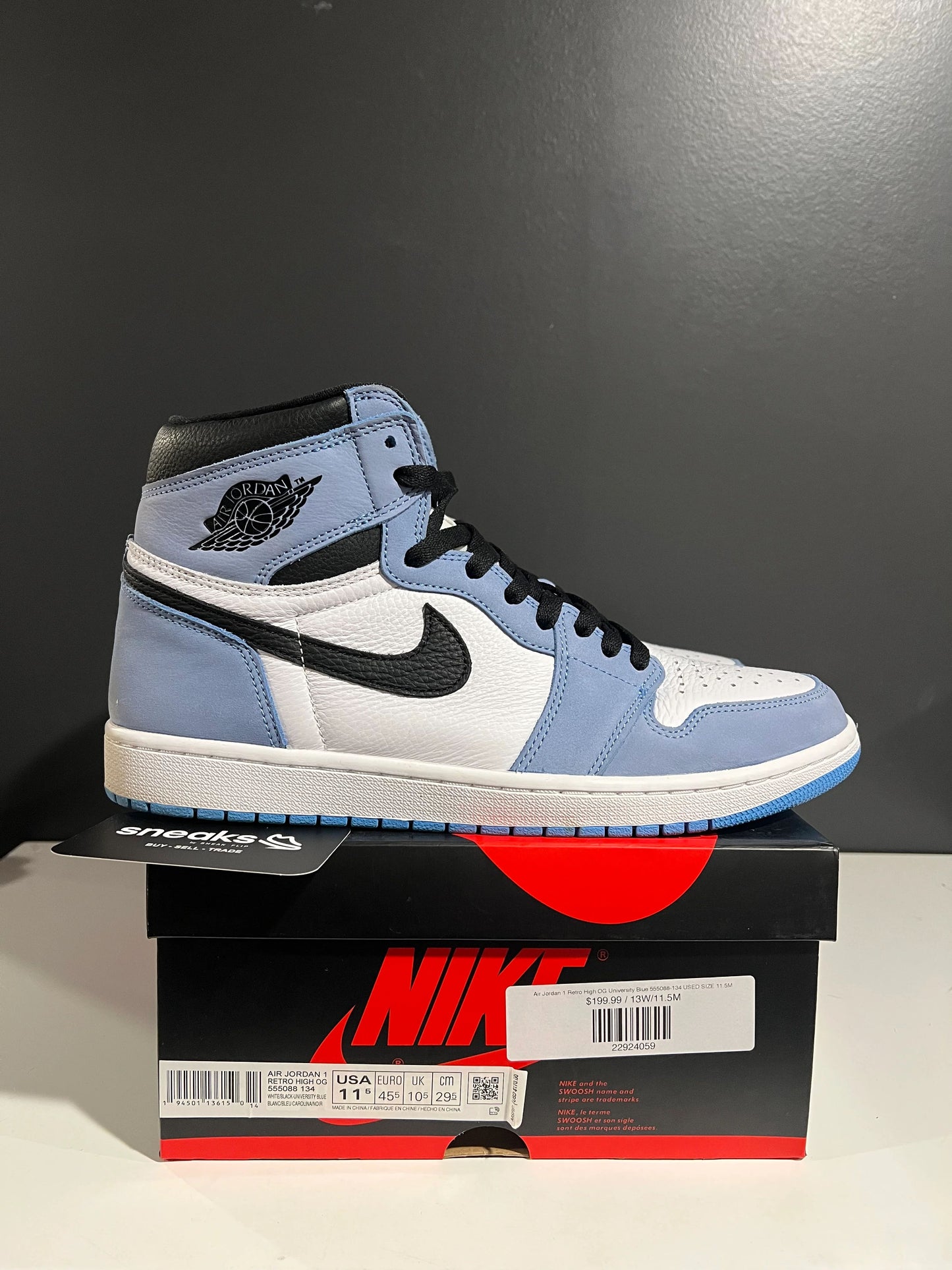 Jordan 1 Retro High OG University Blue - Used