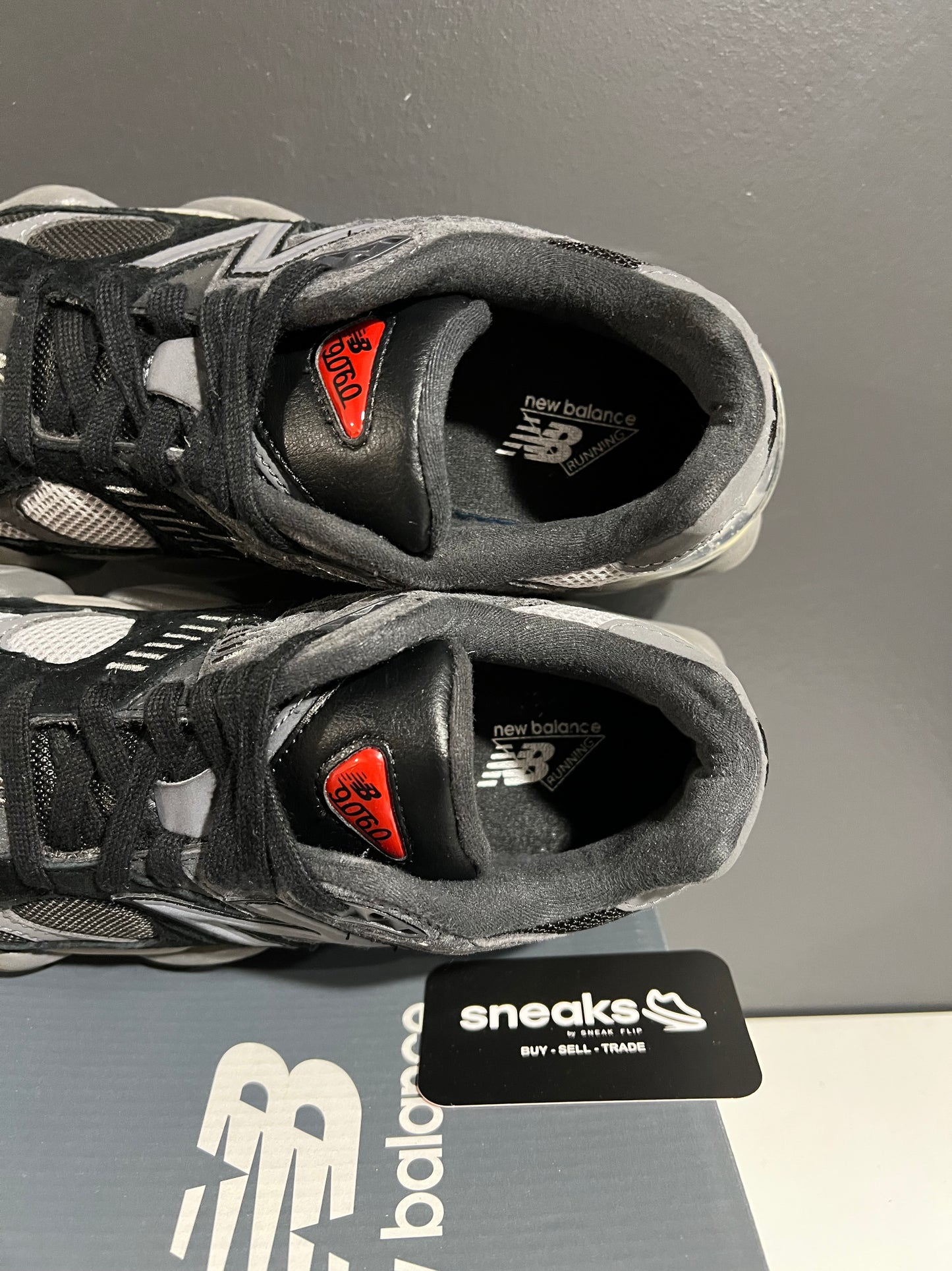 USED 9060 Black Castlerock U9060BLK SIZE 7M OG ALL