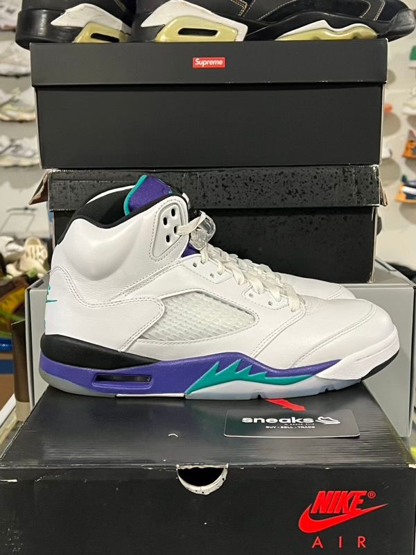 USED SIZE 9.5M Jordan 5 Retro Grape (2025) - Used