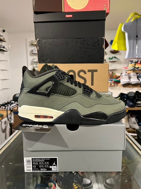 NEW SIZE 10.5M Jordan 4 Retro OG SP Undefeated (2025)