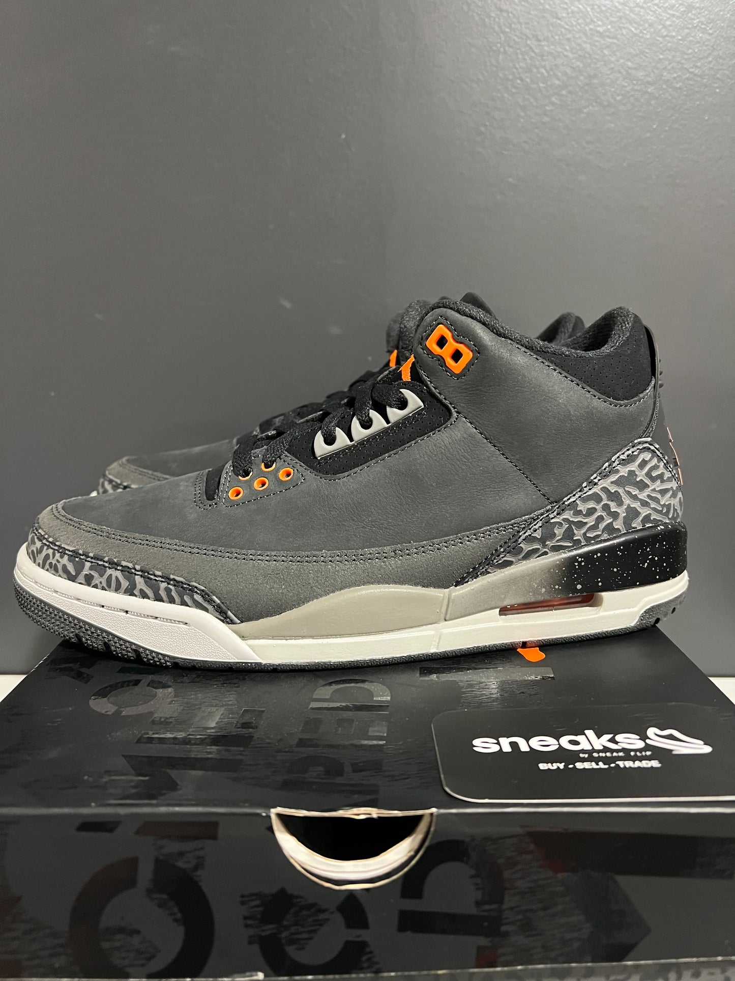 Jordan 3 Retro Fear Pack (2023)