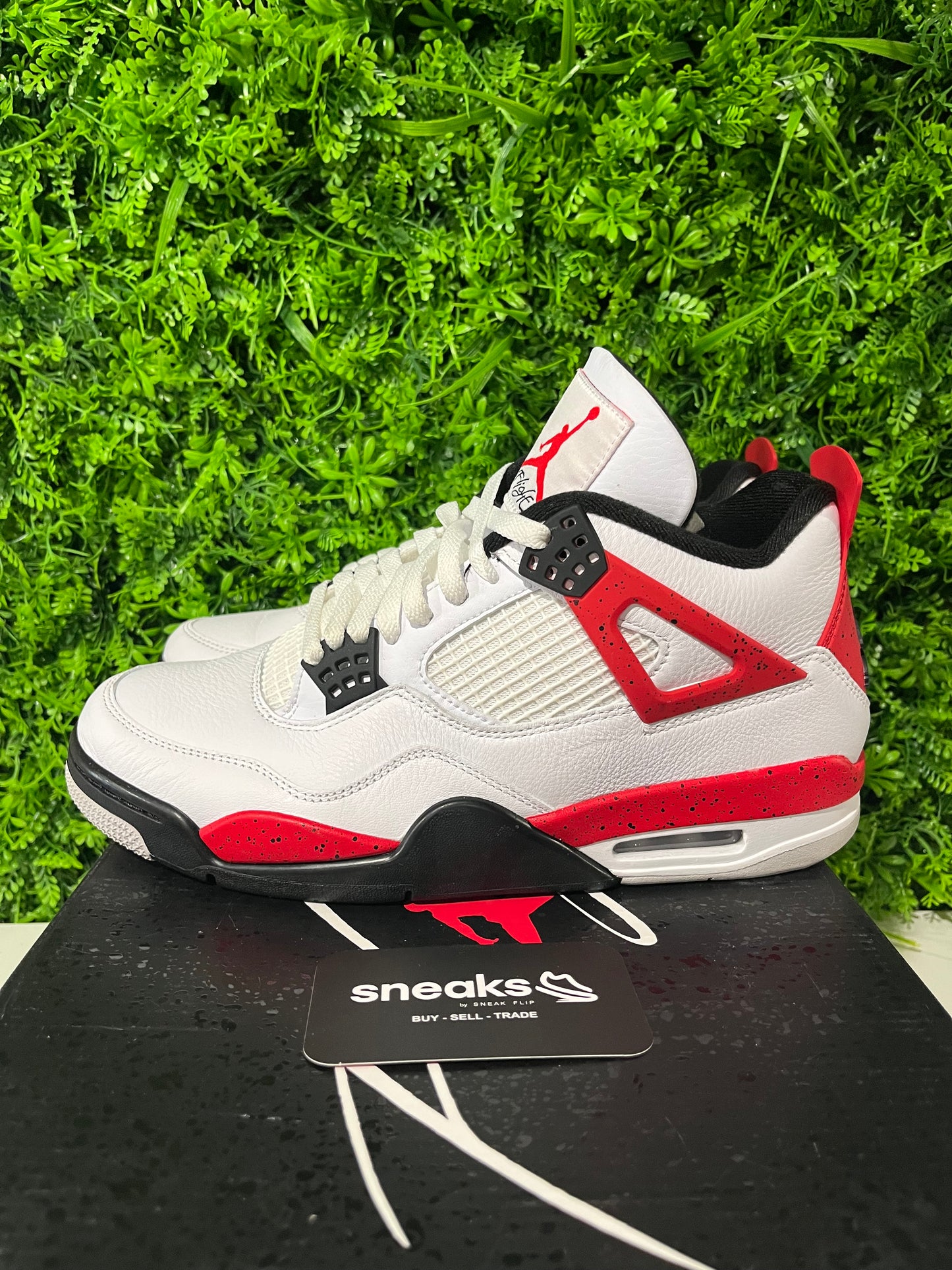 USED Air Jordan 4 Retro Red Cement DH6927-161 SIZE SIZE 9.5M OG ALL