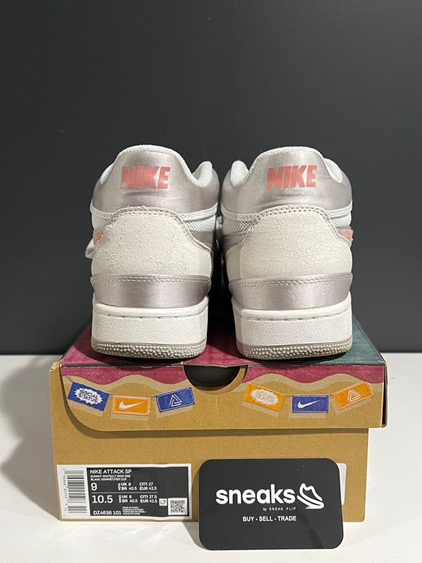 USED SIZE 9M Nike Mac Attack SP Social Status Silver Linings - Used