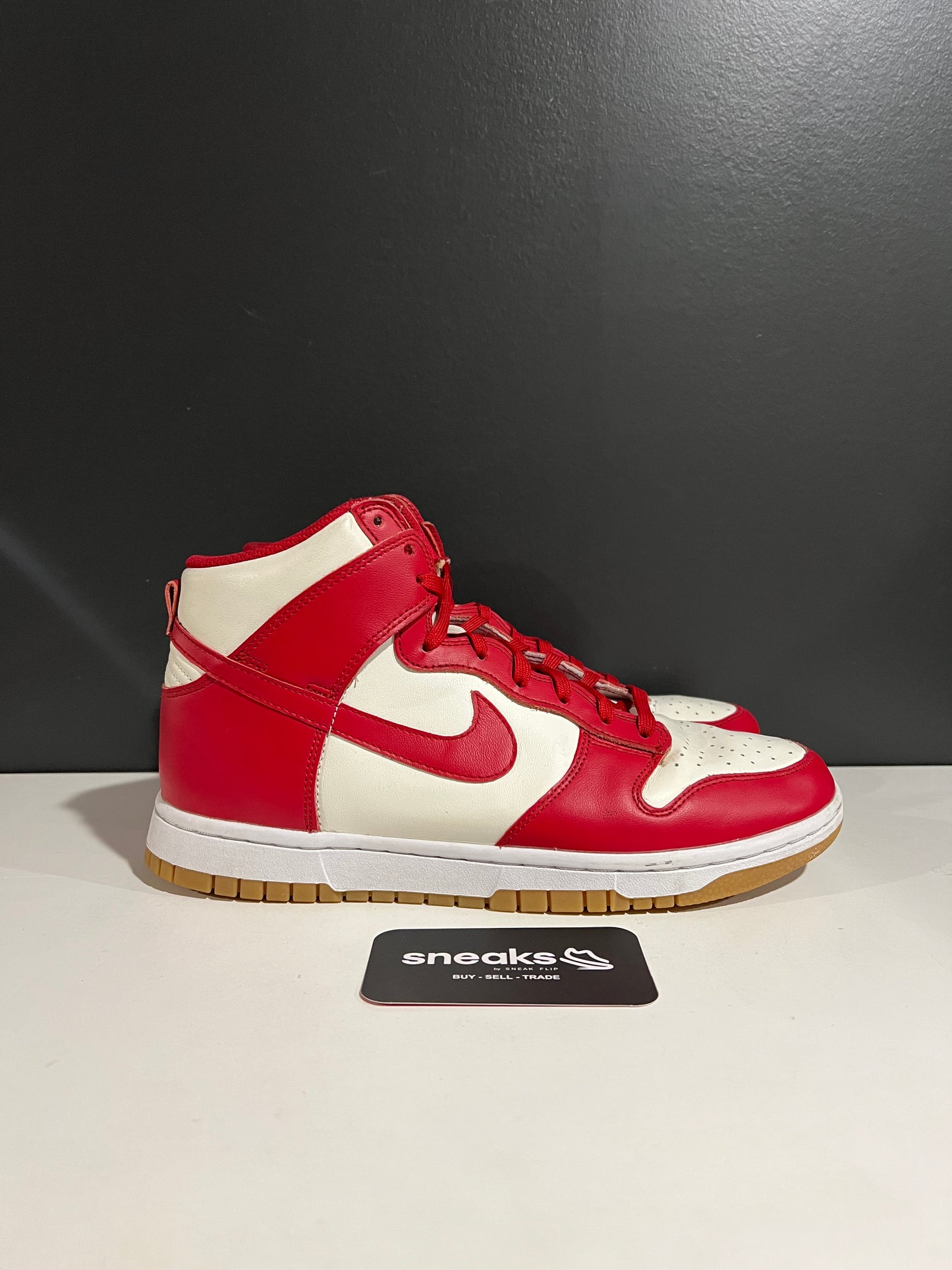 USED Wmns Dunk High Gym Red Sail Gum DD1869-114 SIZE 8M NO BOX AG25-99