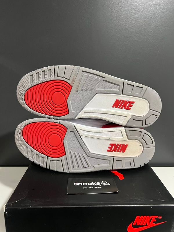 USED Jordan 3 Retro Fire Red (2022) - Used