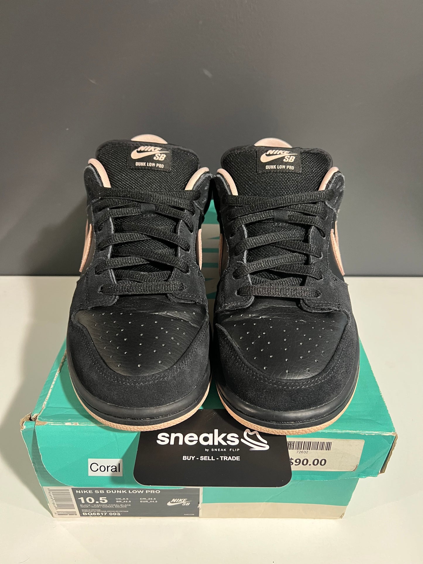 USED Nike SB Dunk Low Black Washed Coral BQ6817-003 SIZE 10.5M OG ALL JY25-303