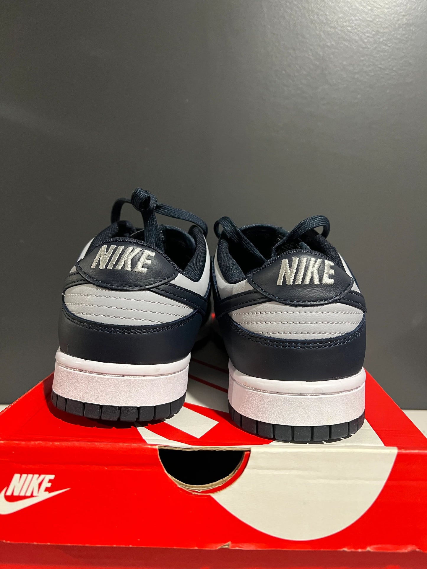 Nike Dunk Low Georgetown - Used