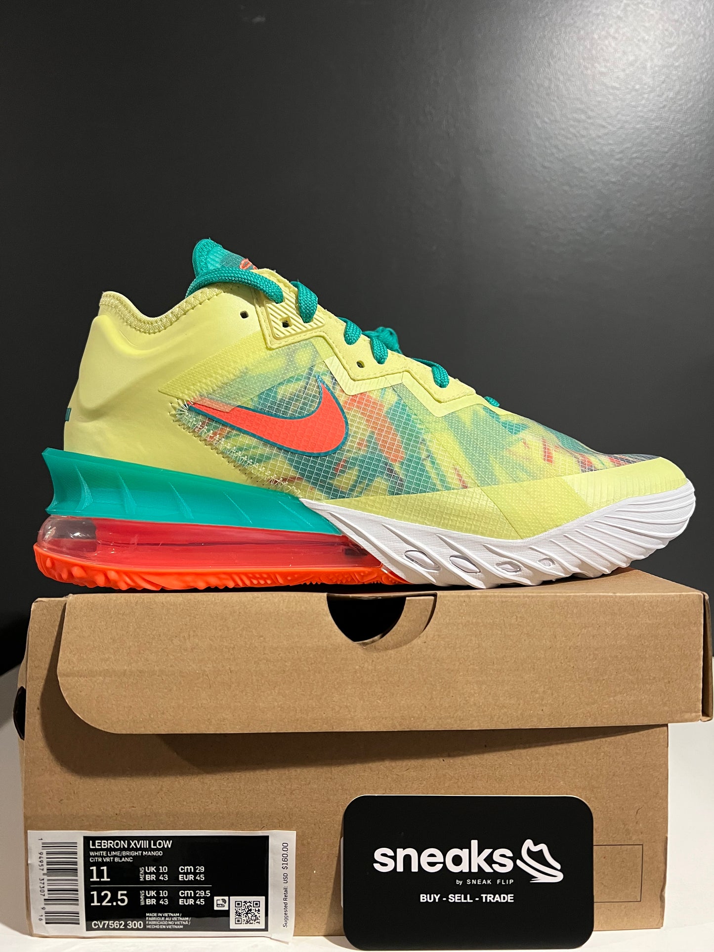 NEW LeBron 18 Low LeBronold Palmer CV7562-300 SIZE 11M OG ALL JY25-187