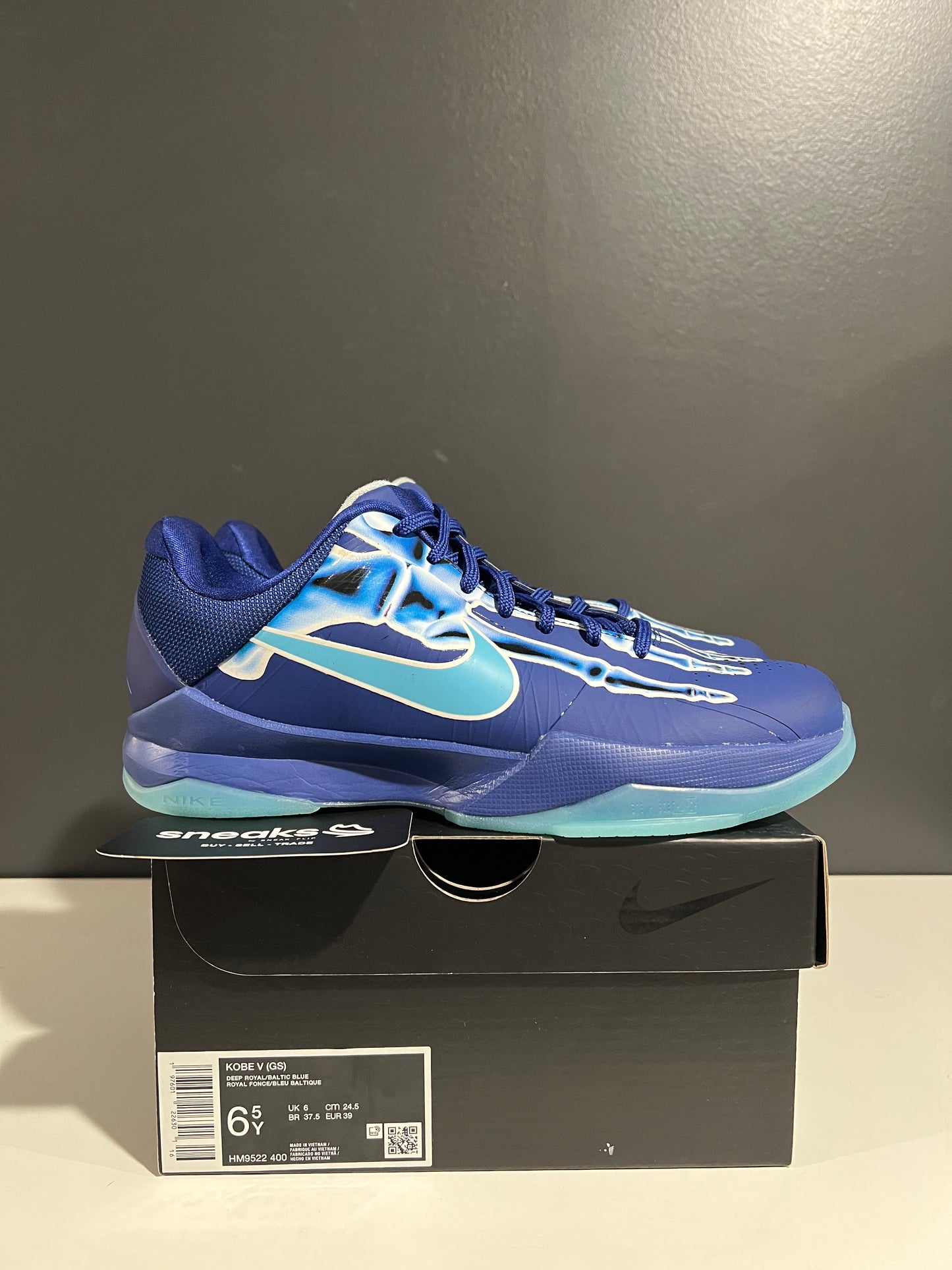 USED Zoom Kobe 5 GS X-Ray HM9522-400 SIZE 6.5Y OG ALL AG25-356