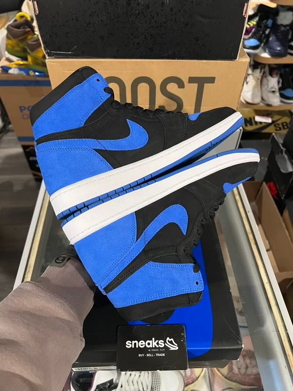 USED SIZE 9.5M Jordan 1 Retro High OG Royal Reimagined - Used