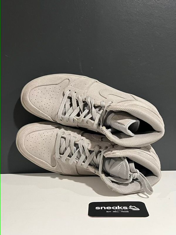 Jordan 1 Retro High Grey Suede - USED NO BOX