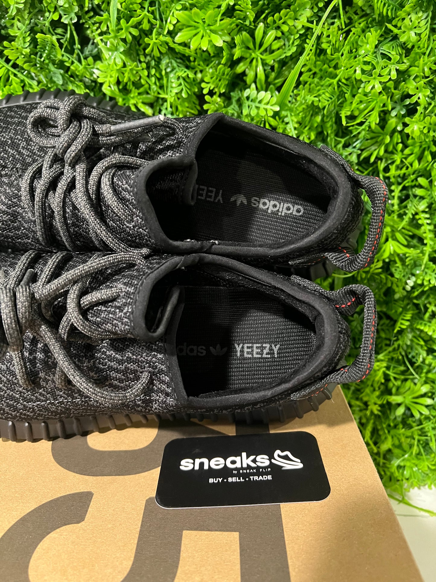 USED Yeezy Boost 350 Pirate Black 2023 BB5350 SIZE 9.5M OG ALL