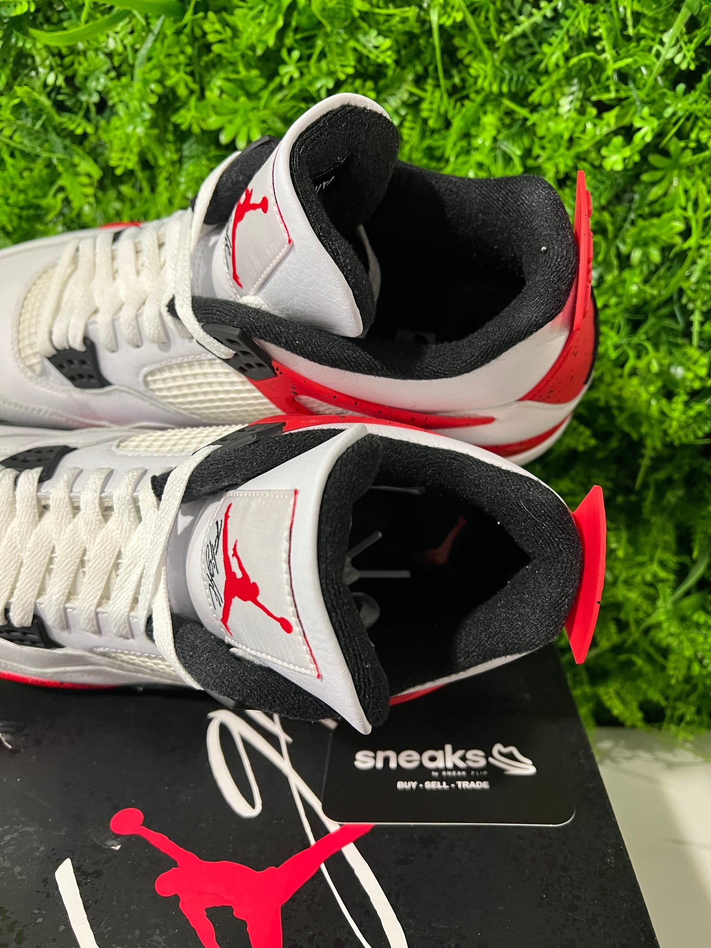 USED Air Jordan 4 Retro Red Cement DH6927-161 SIZE 12M OG ALL
