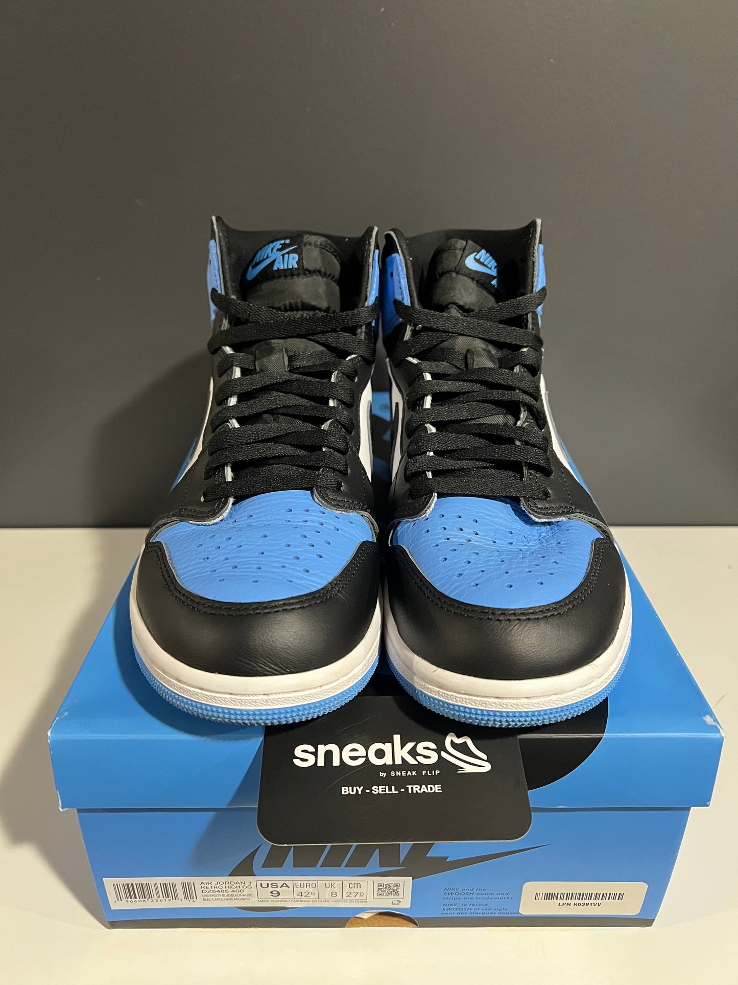 USED Air Jordan 1 Retro High OG UNC Toe DZ5485-400 SIZE 9M OG ALL JY25-289