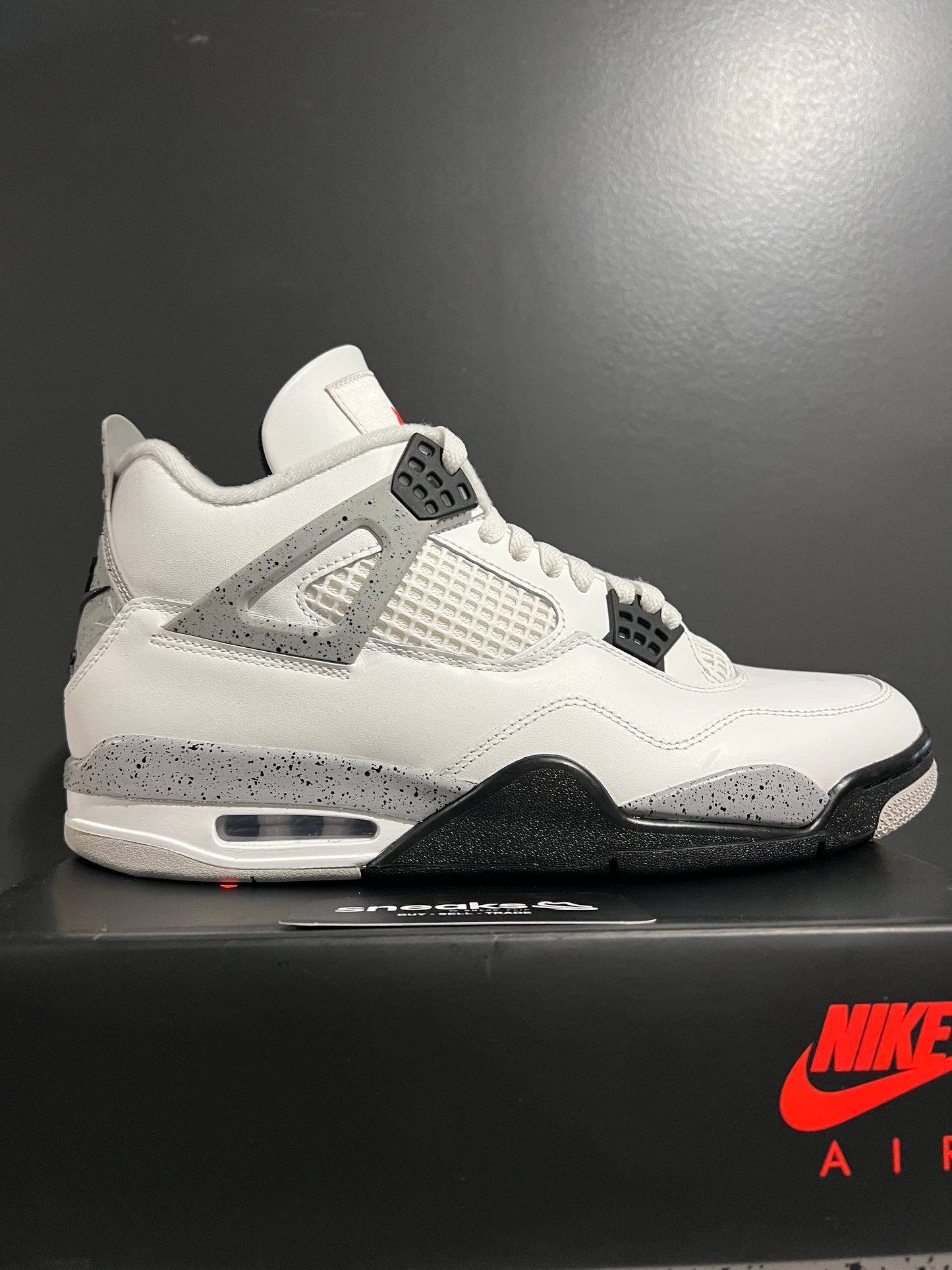 USED Air Jordan 4 Retro OG White Cement 2025 FV5029-100 SIZE 11M OG ALL SP25-096