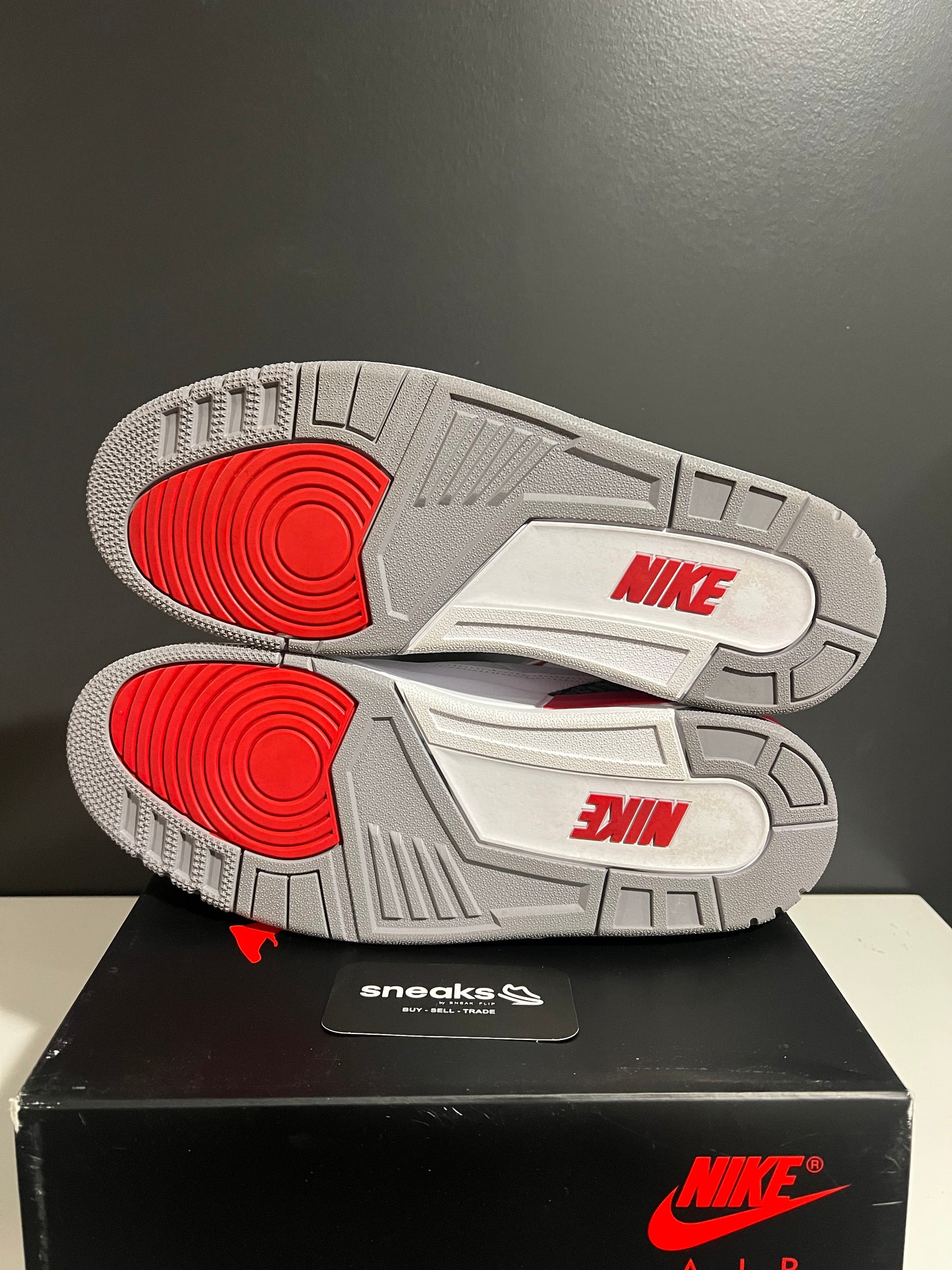 USED Air Jordan 3 Retro Fire Red 2022 DN3707-160 SIZE 13M OG ALL AG25-13