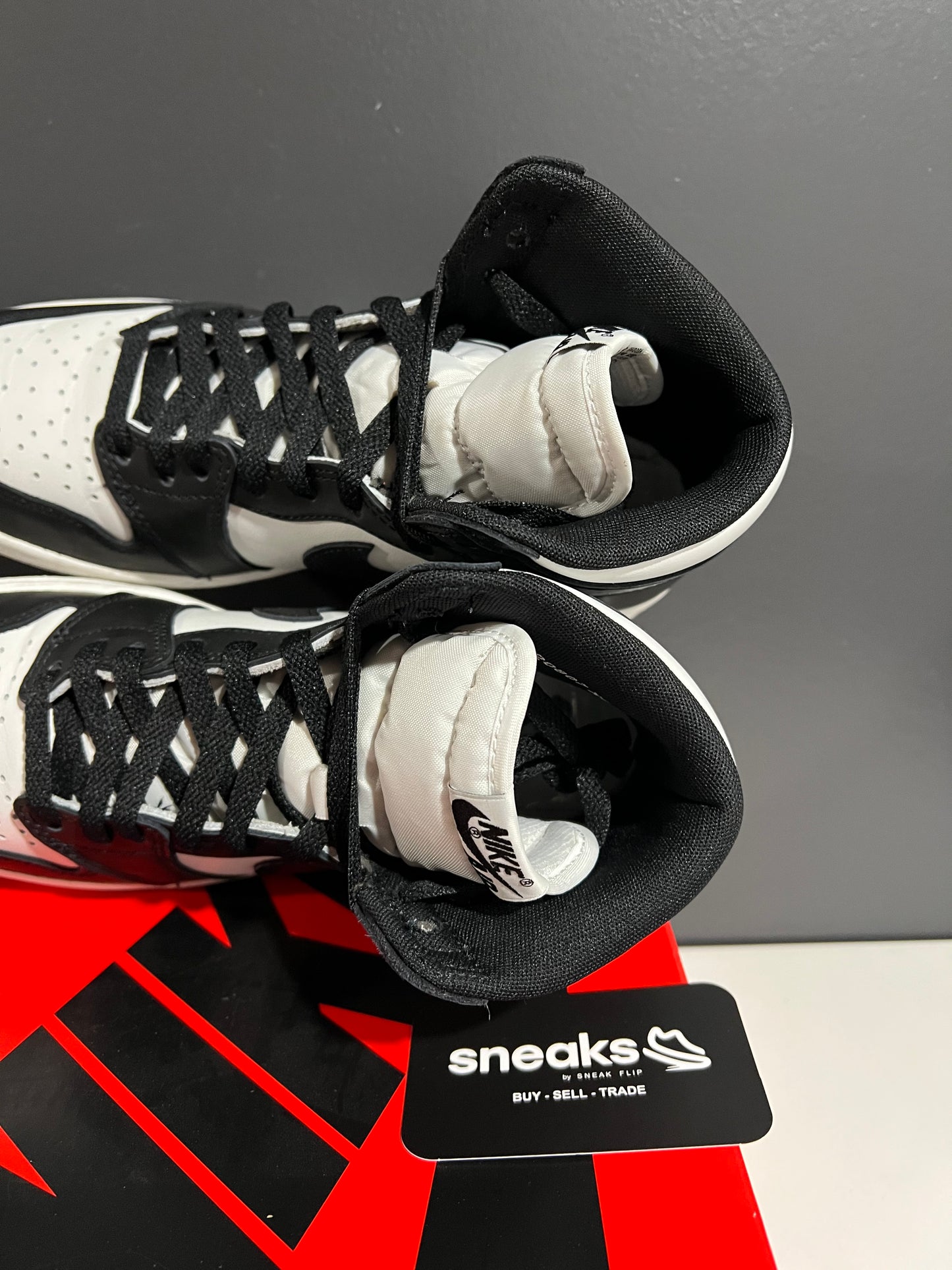 USED Air Jordan 1 Retro High '85 OG Black White BQ4422-001 SIZE 8M OG ALL JY25-306