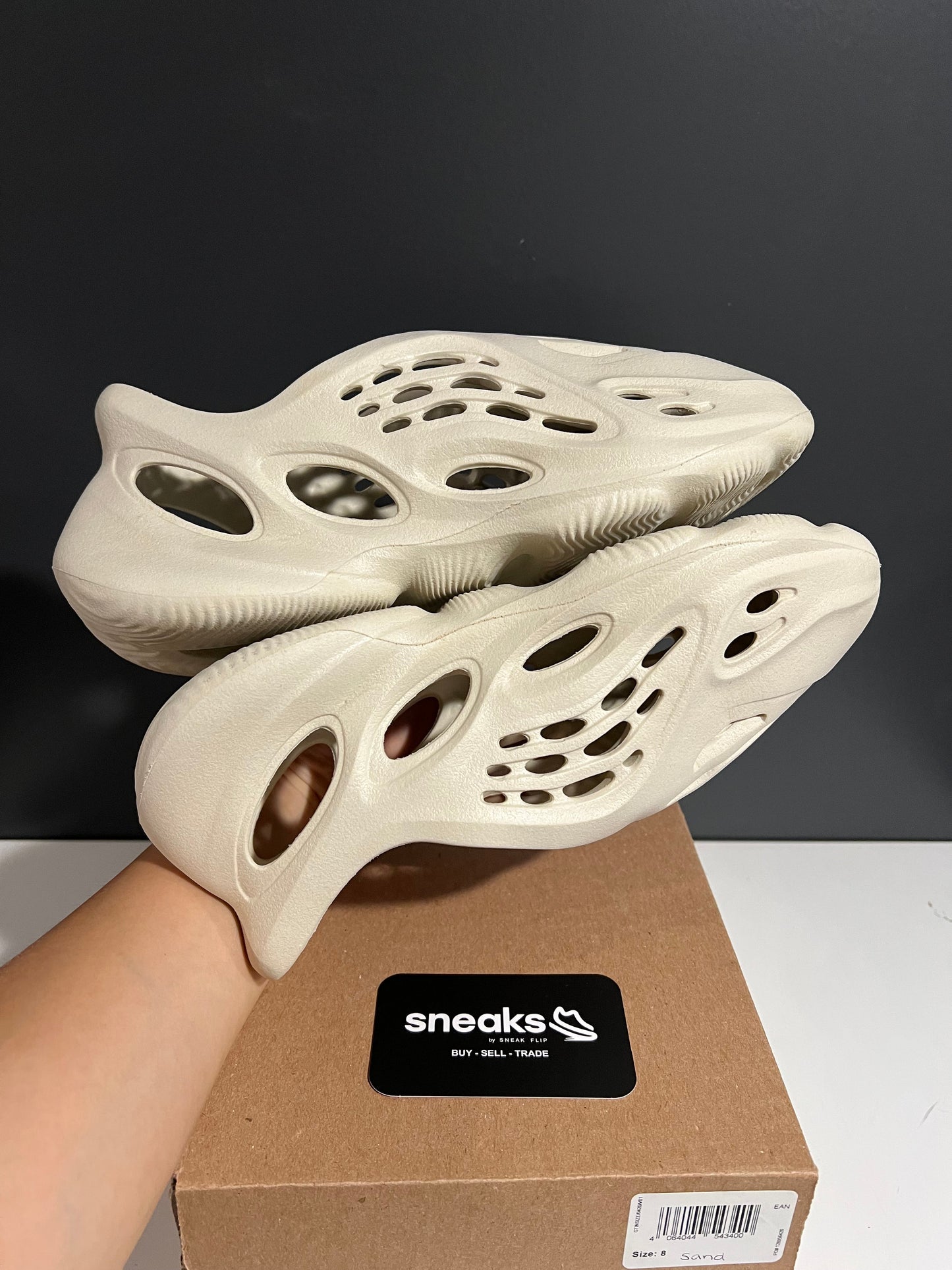 adidas Yeezy Foam RNNR Sand - Used