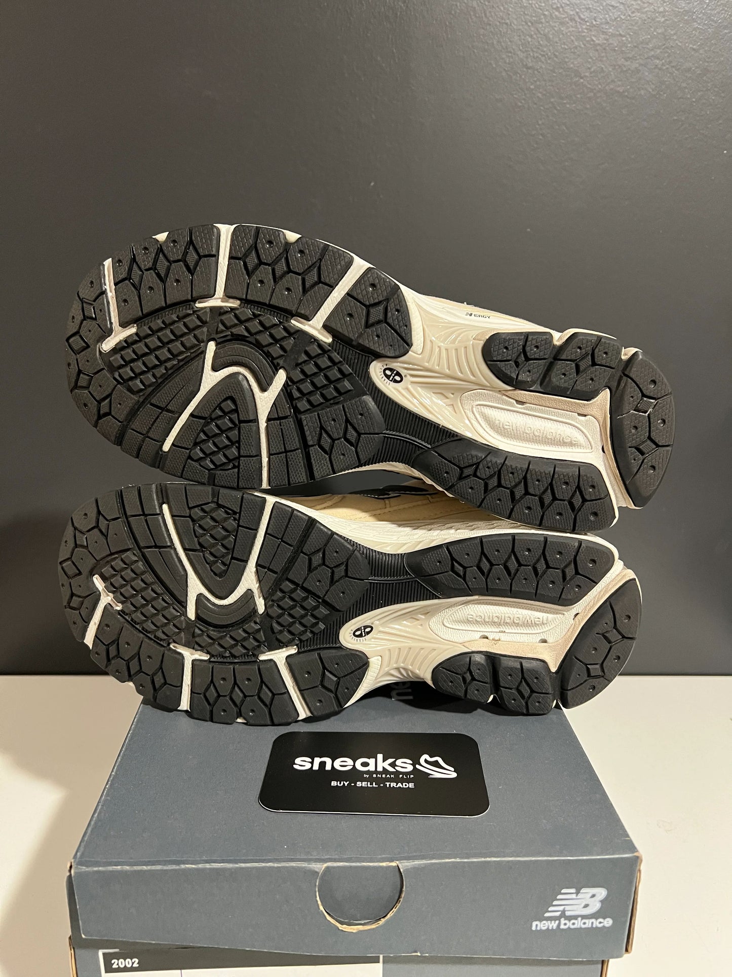 New Balance 2002R Sandstone Magnet - Used