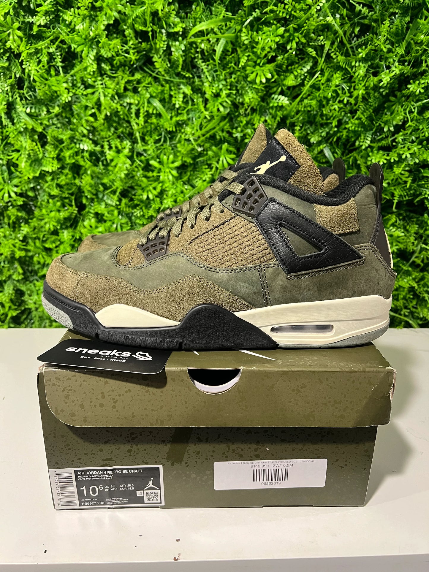 Jordan 4 Retro SE Craft Medium Olive - Used