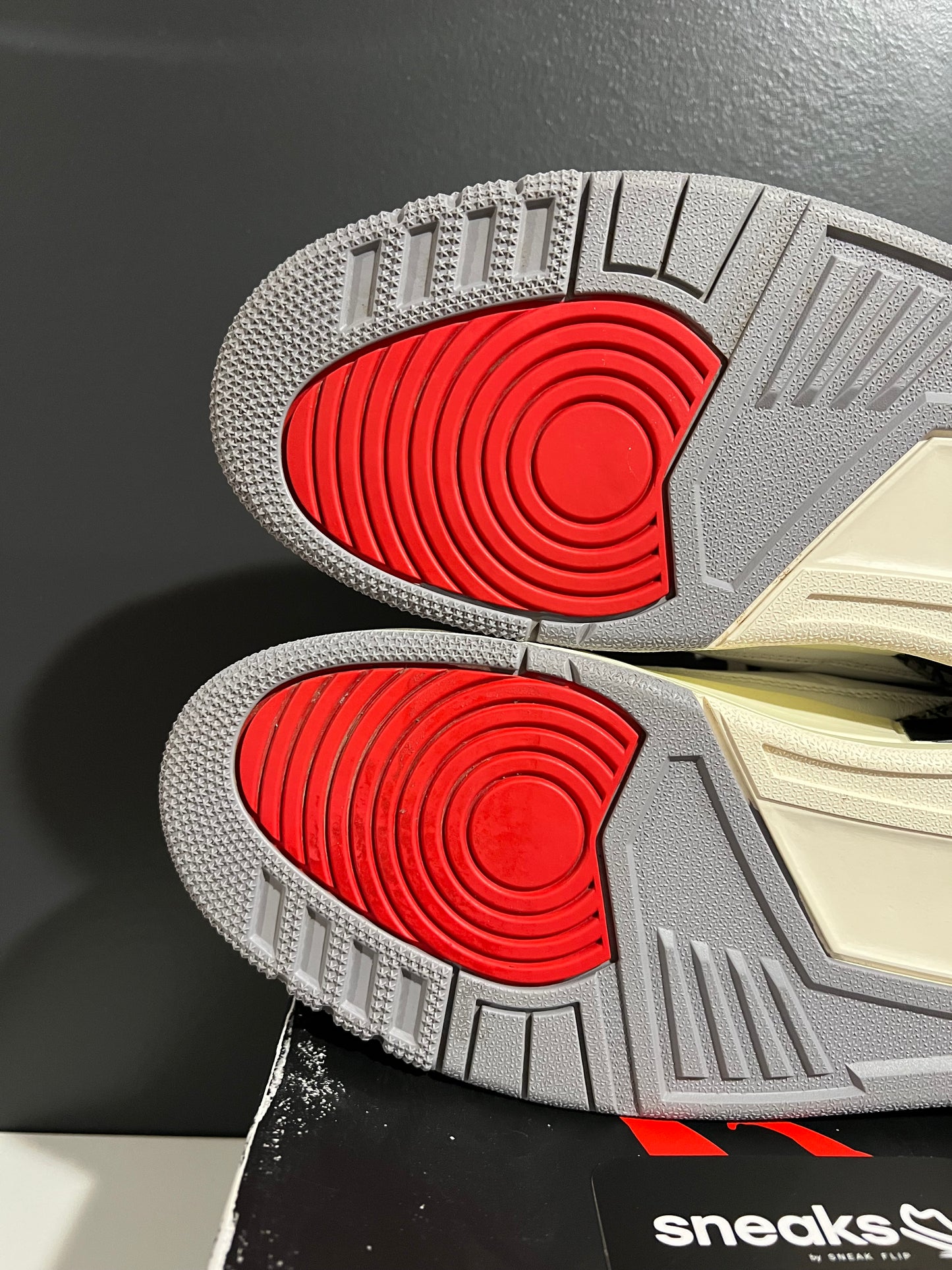 USED Air Jordan 3 Retro White Cement Reimagined DN3707-100 SIZE 10.5M OG ALL