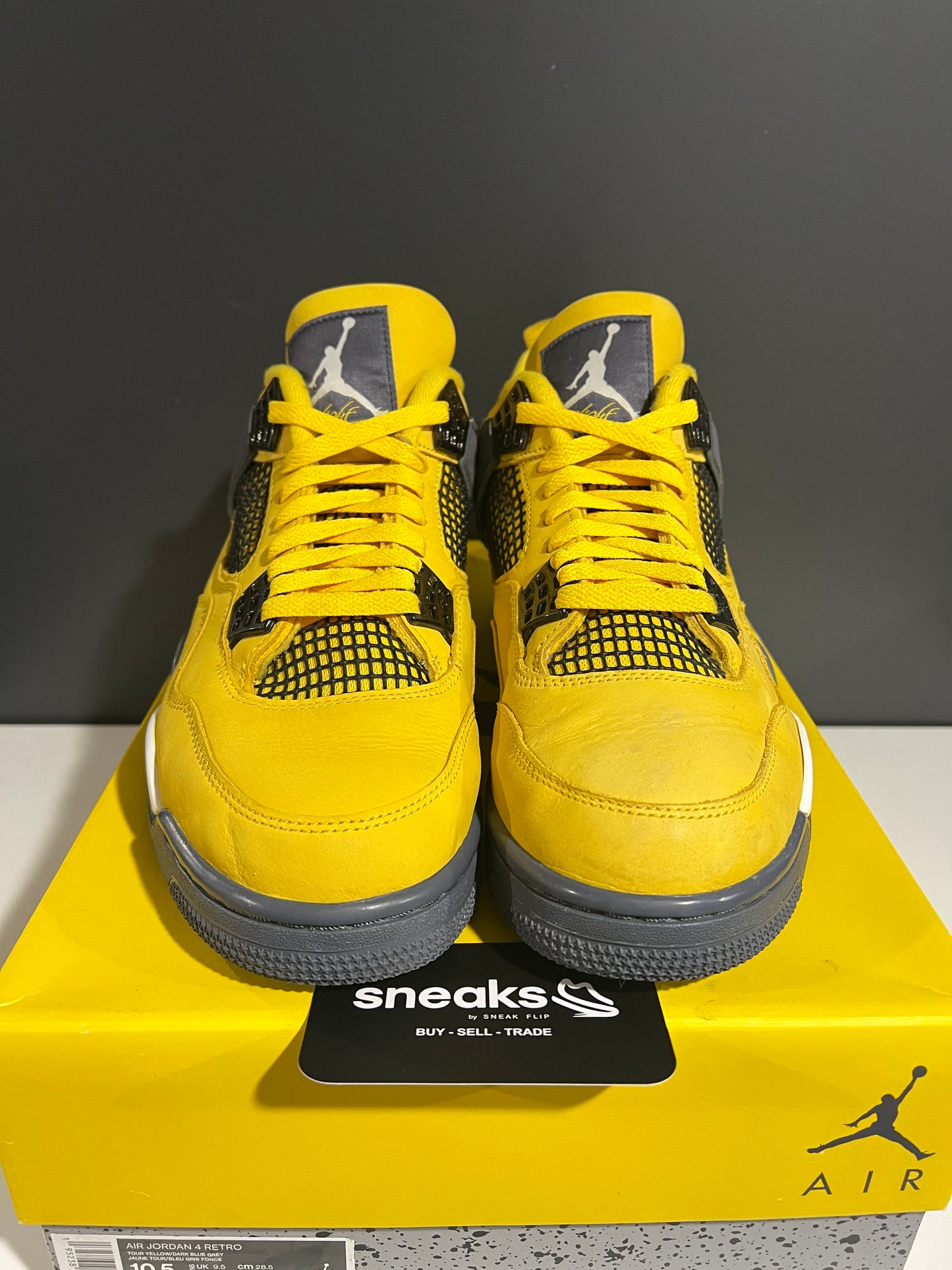 USED Air Jordan 4 Retro Lightning 2021 CT8527-700 SIZE 10.5M OG ALL