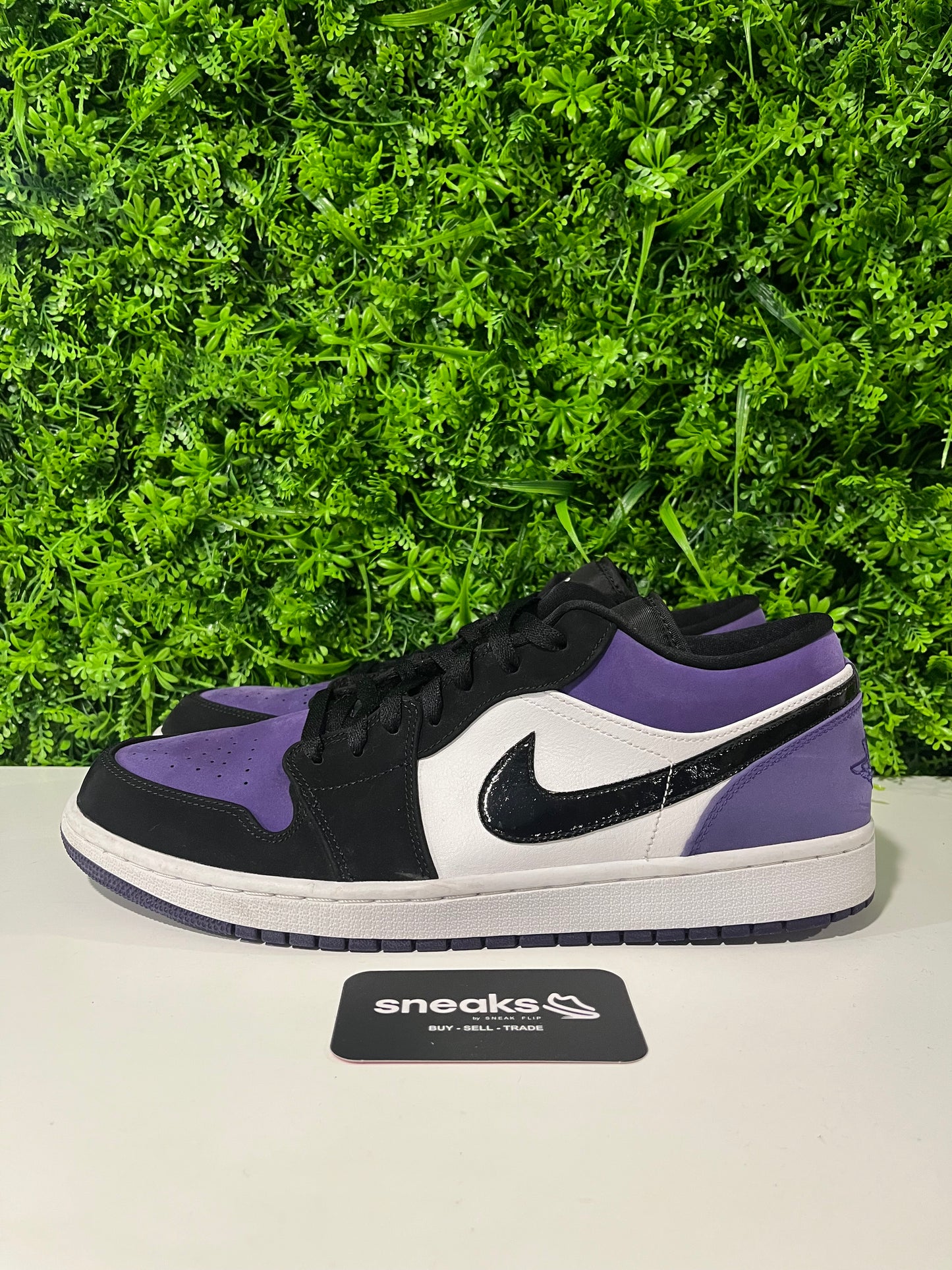 USED Air Jordan 1 Low Court Purple 553558-125 SIZE 13M NO BOX