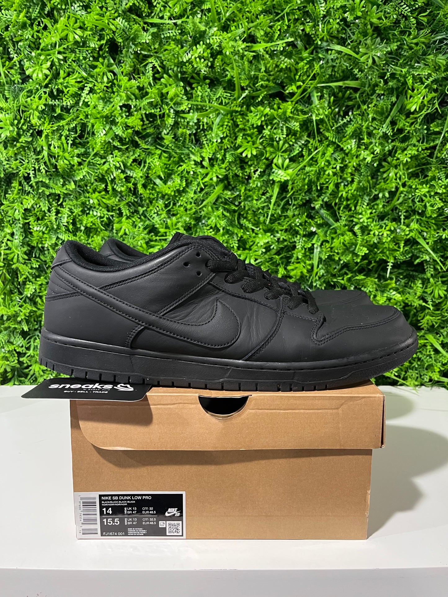 USED Dunk Low Pro SB Triple Black FJ1674-001 SIZE 14M OG ALL