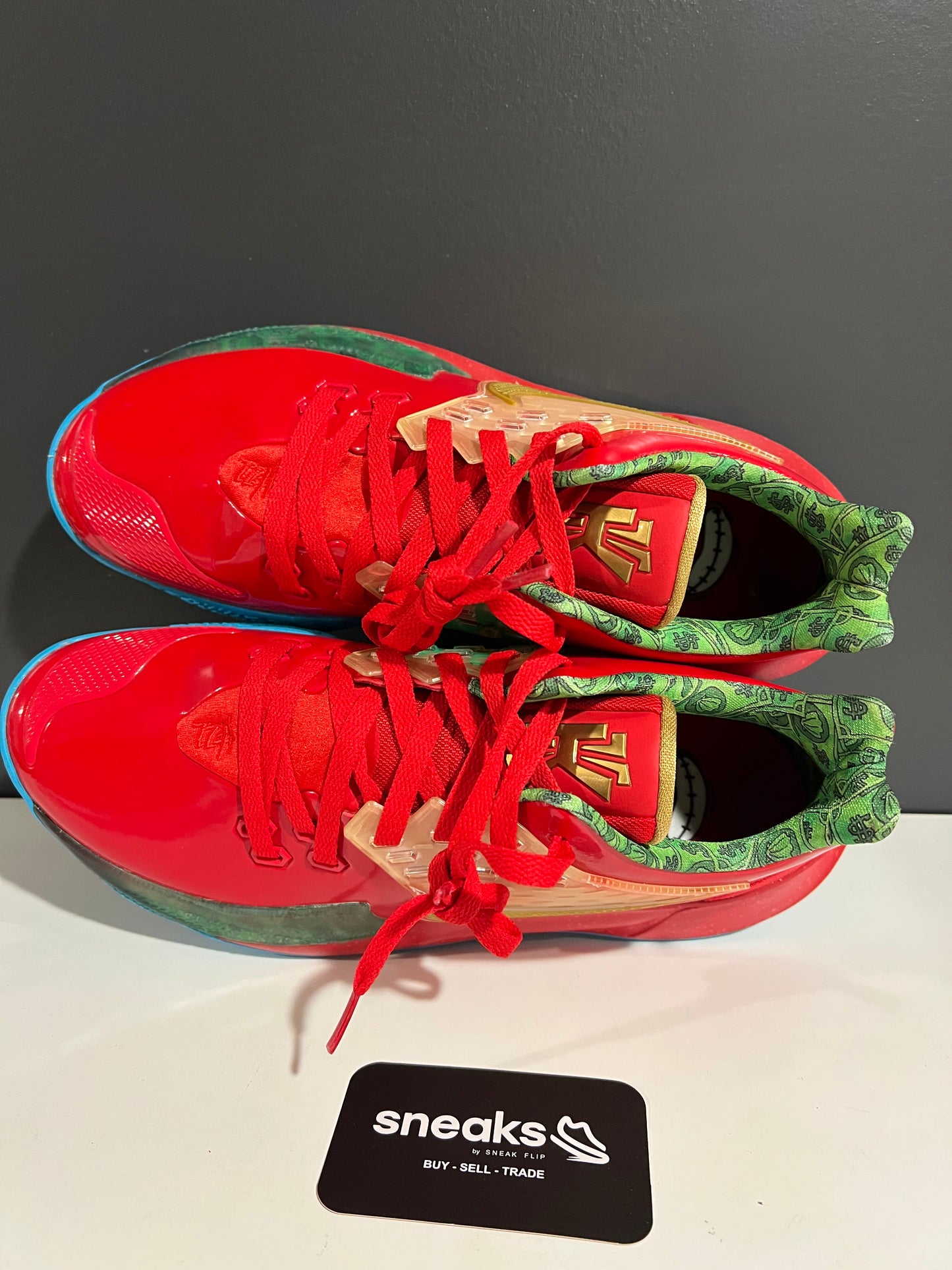 USED SpongeBob SquarePants x Kyrie Low 2 Mr. Krabs CJ6953-600 SIZE 9.5M NO BOX