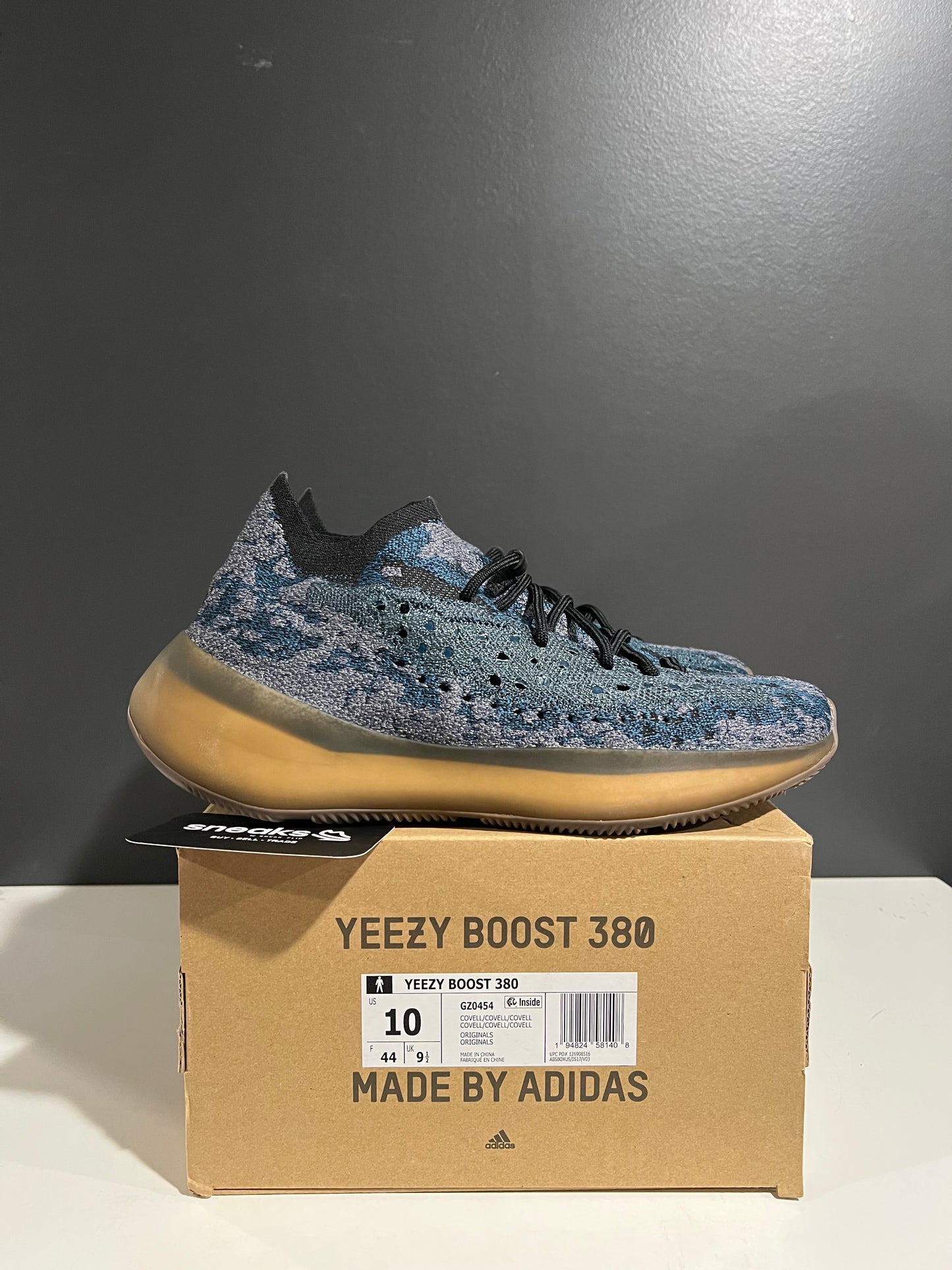 USED Yeezy Boost 380 Covellite GZ0454 SIZE 10M OG ALL AG25-326