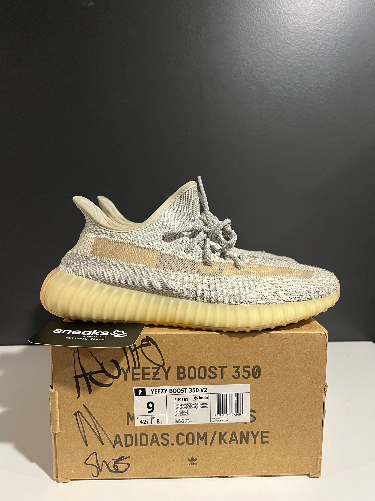 USED Yeezy Boost 350 V2 Lundmark Non-Reflective FU9161 SIZE 9M OG ALL AG25-280