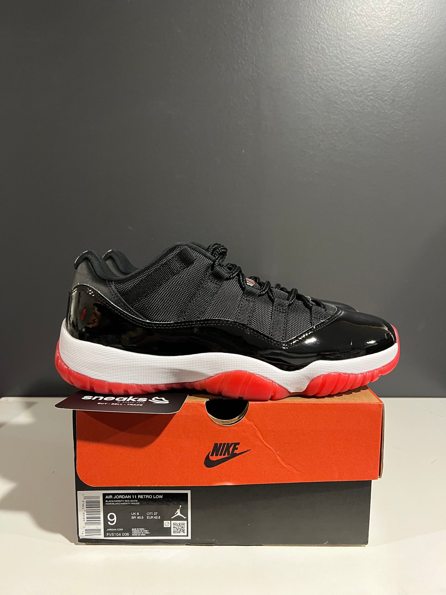 USED Air Jordan 11 Retro Low Bred 2025 FV5104-006 SIZE 9M OG ALL JY25-117