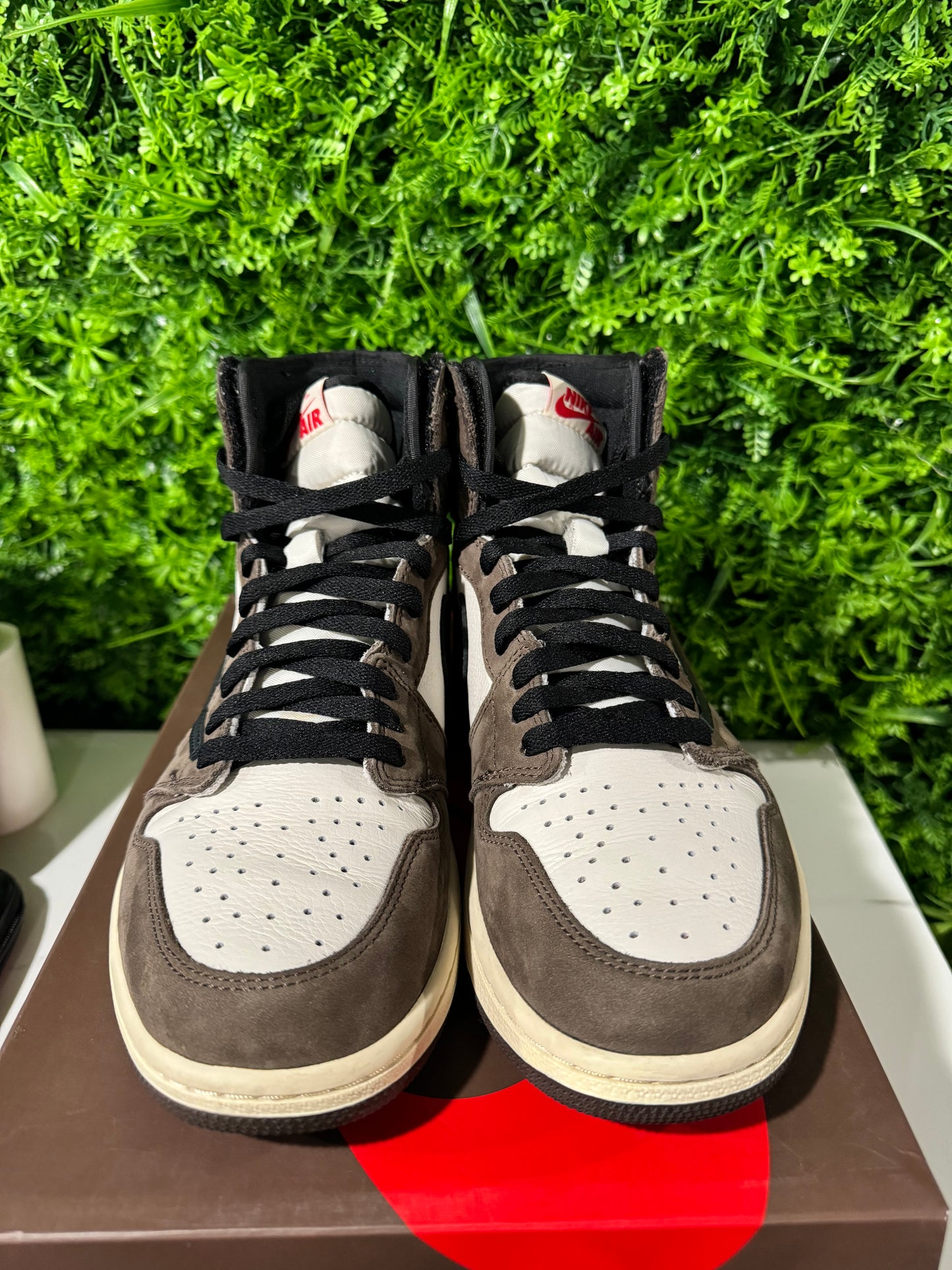 Travis Scott x Air Jordan 1 Retro High OG Mocha CD4487-100 USED SIZE 10M