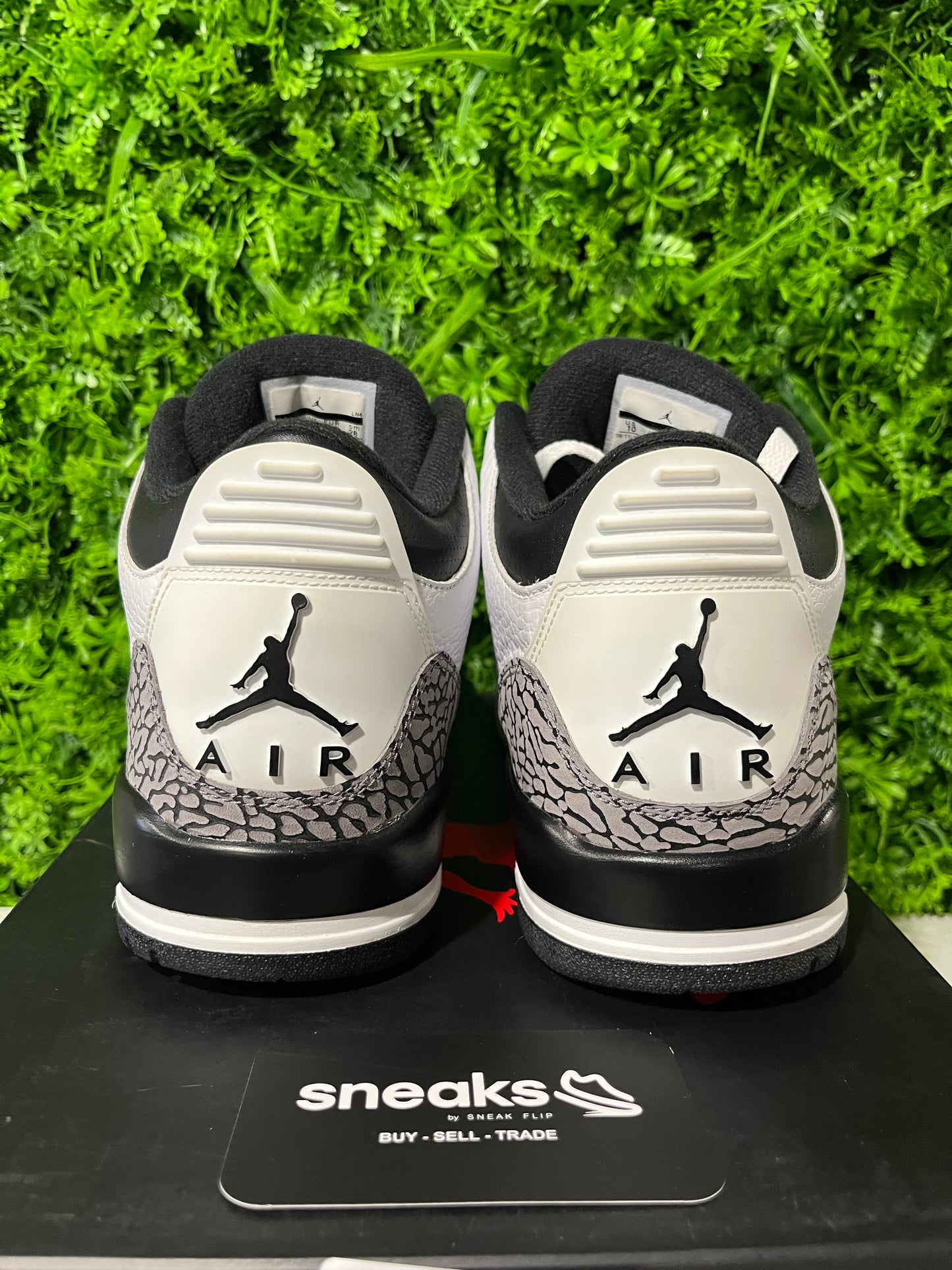 USED Air Jordan 3 Retro Infrared 23 136064-123 SIZE 10M OG ALL