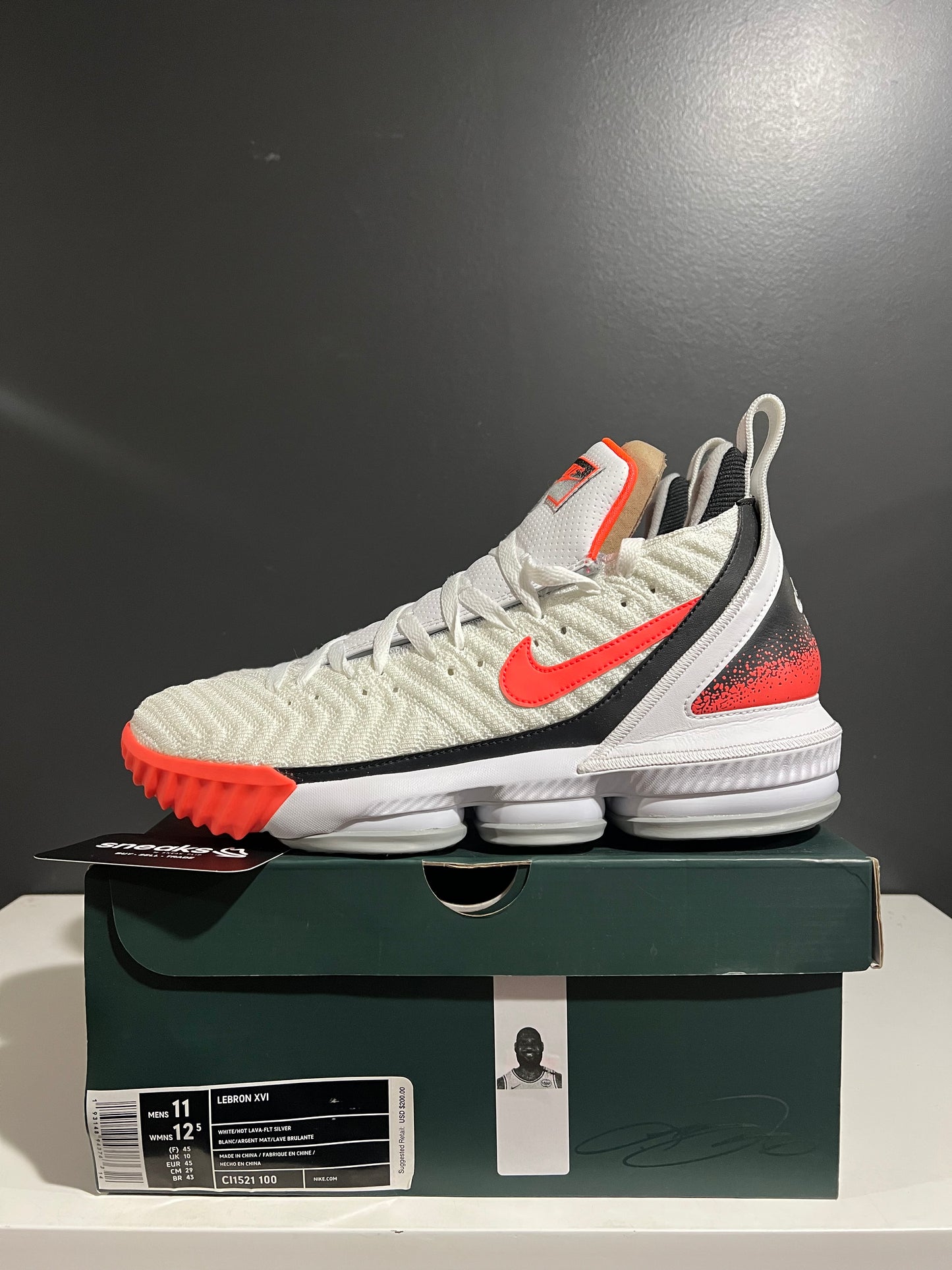 NEW Nike LeBron 16 Hot Lava White CI1521-100 SIZE 11M OG ALL JY25-217