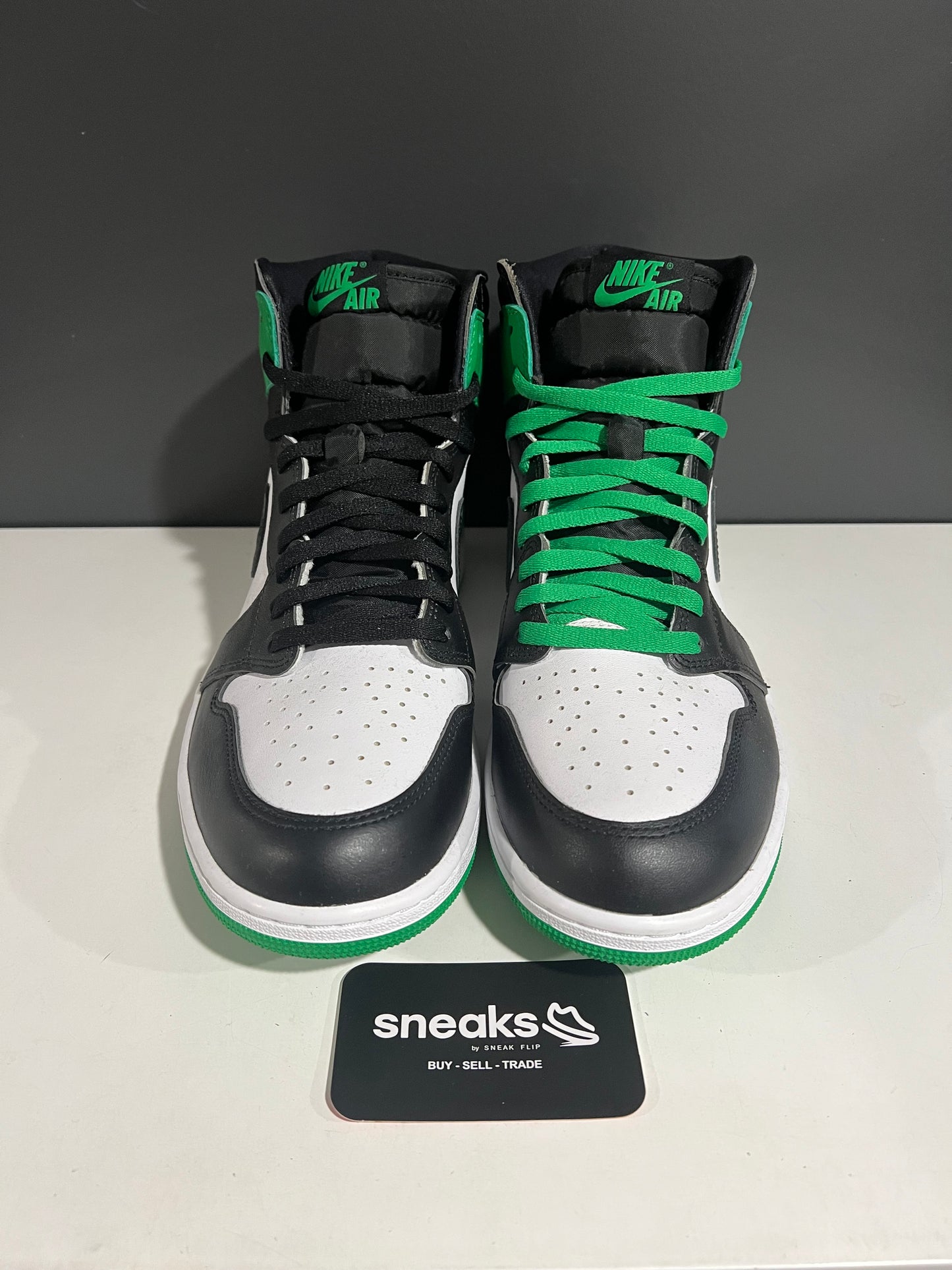 USED Air Jordan 1 Retro High OG Lucky Green DZ5485-031 SIZE 13M NO BOX AG25-126