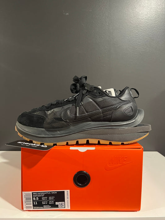 USED Nike Vaporwaffle / Sacai Black Off Noir DD1875-001 SIZE 9.5M OG ALL
