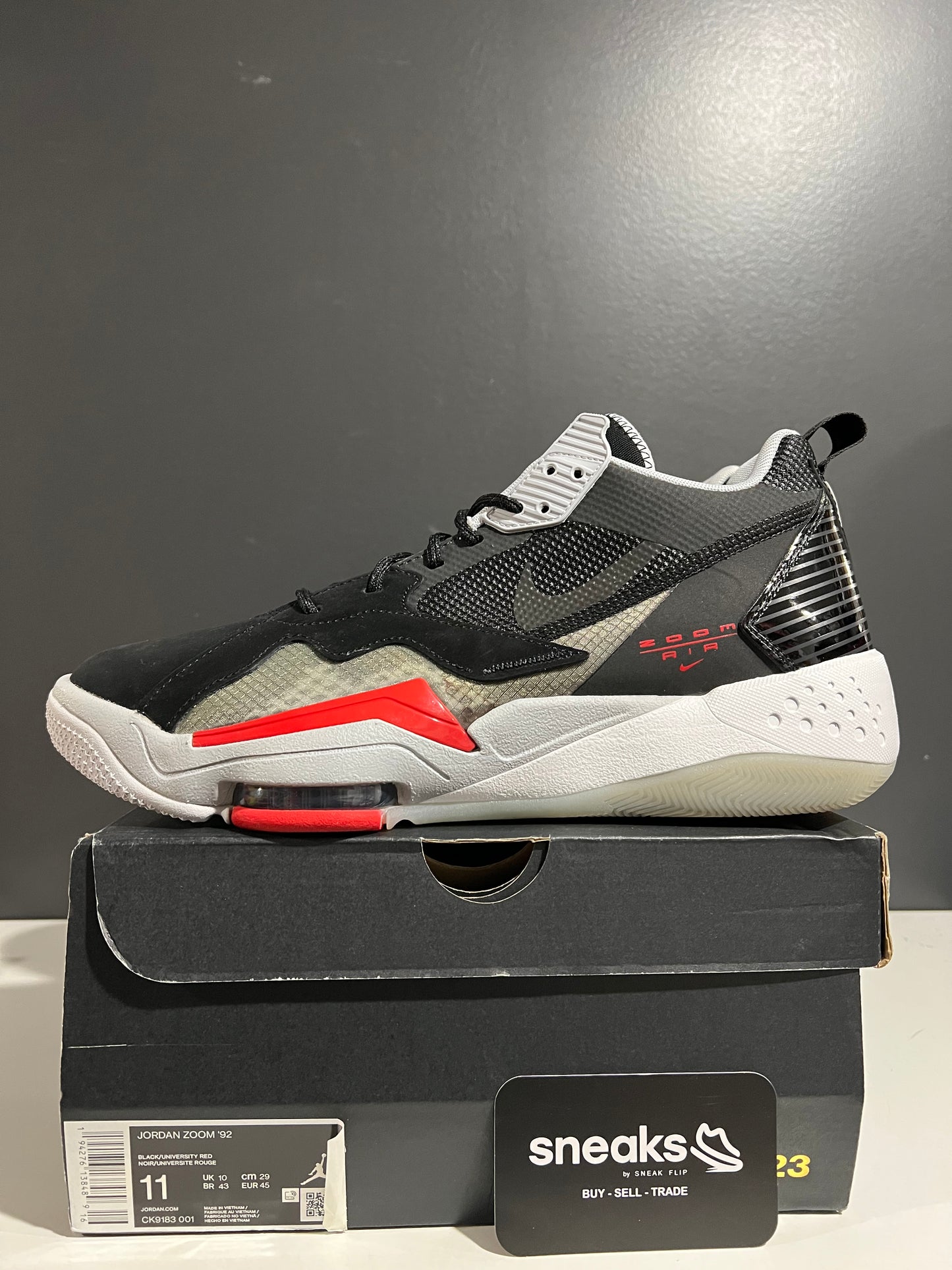 USED Jordan Zoom '92 Black Cement CK9183-001 SIZE 11M OG ALL AG25-298