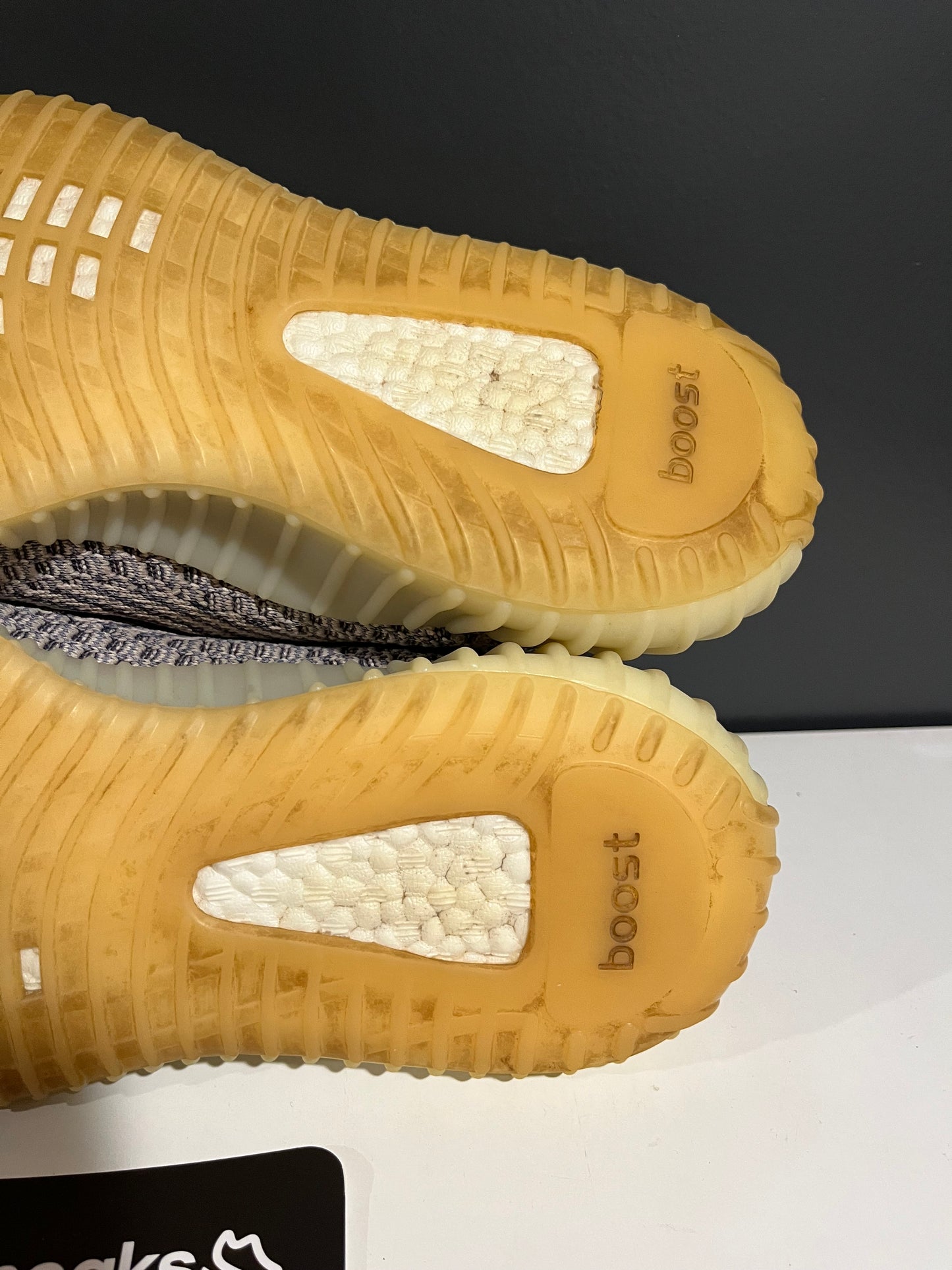 USED Yeezy Boost 350 V2 Ash Pearl GY7658 SIZE 7.5M NO BOX