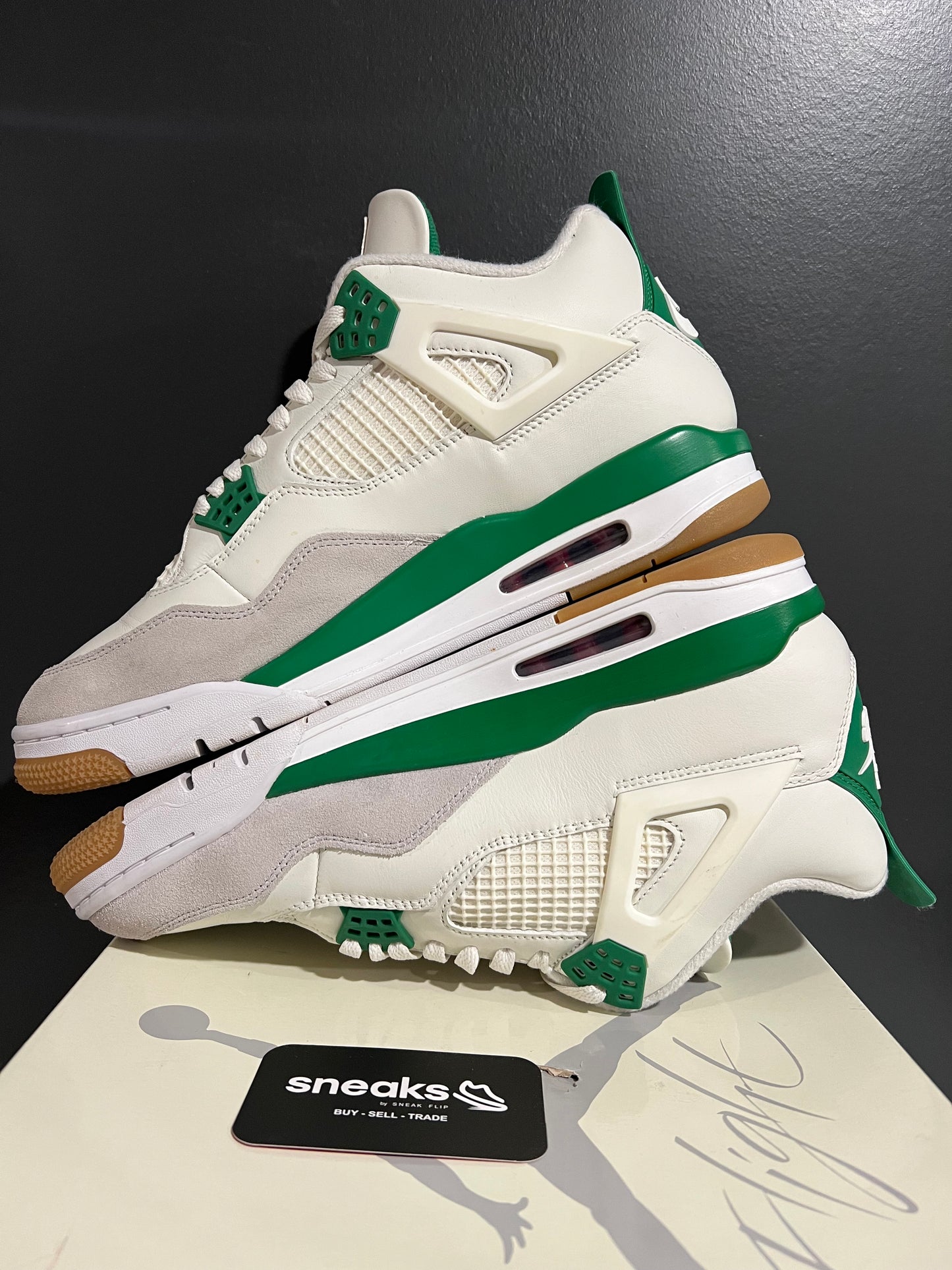 USED Nike SB x Air Jordan 4 Retro SP Pine Green DR5415-103 SIZE 12M OG ALL