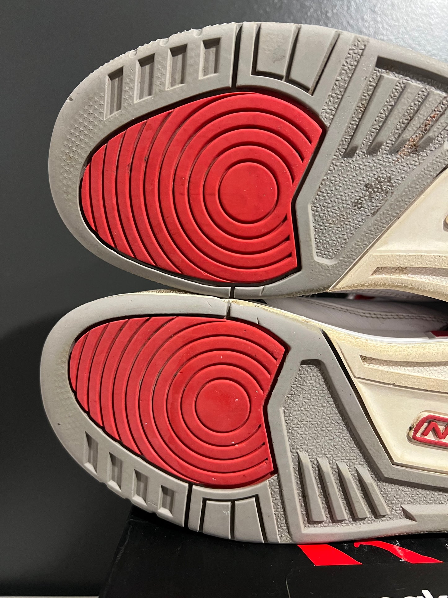 USED Air Jordan 3 Retro GS Fire Red 2022 DM0967-160 SIZE 7Y OG ALL AG25-331