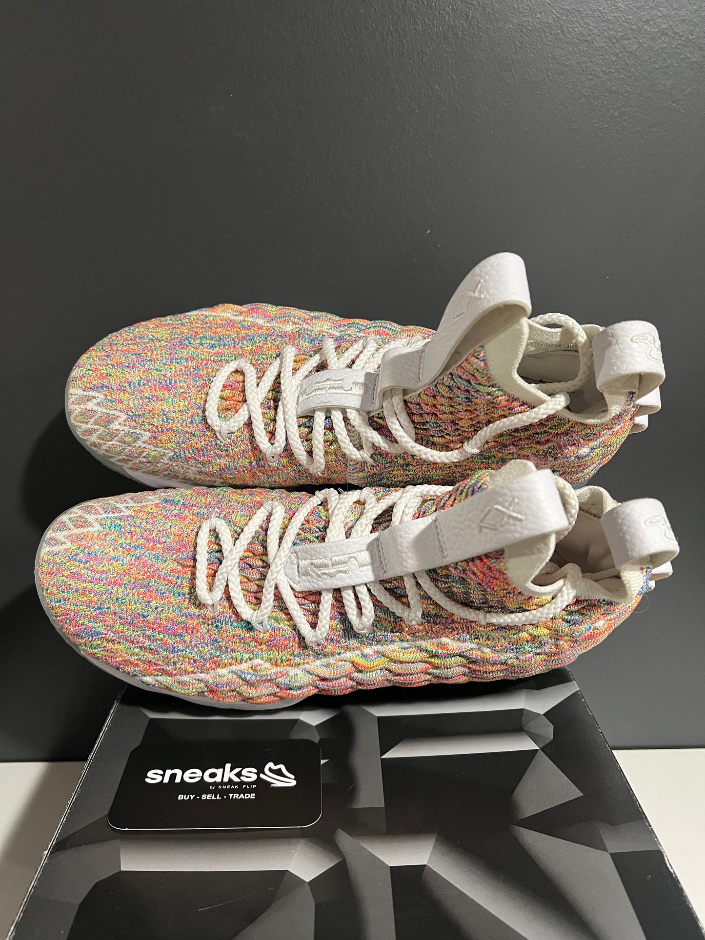 USED LeBron 15 Fruity Pebbles 897648-900 SIZE 8M OG ALL AG25-373
