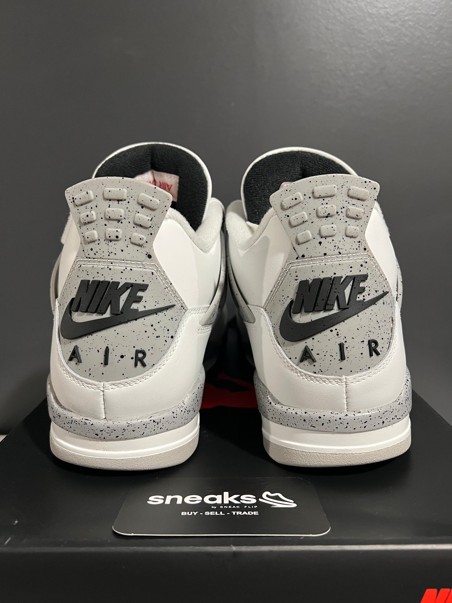 USED Air Jordan 4 Retro OG White Cement 2025 FV5029-100 SIZE 11M OG ALL SP25-096