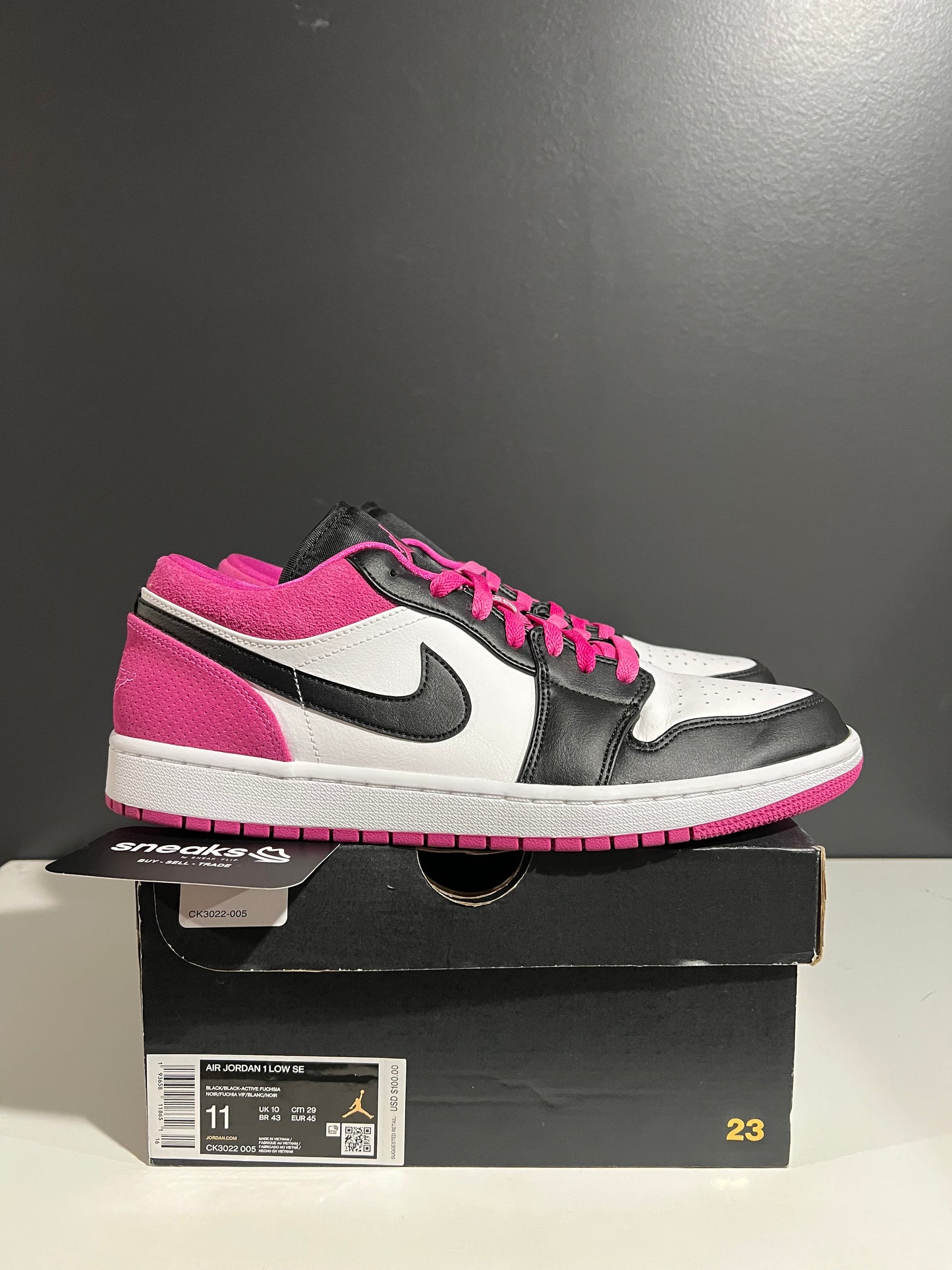 USED Air Jordan 1 Low SE Fuchsia CK3022-005 SIZE 11M OG ALL AG25-61