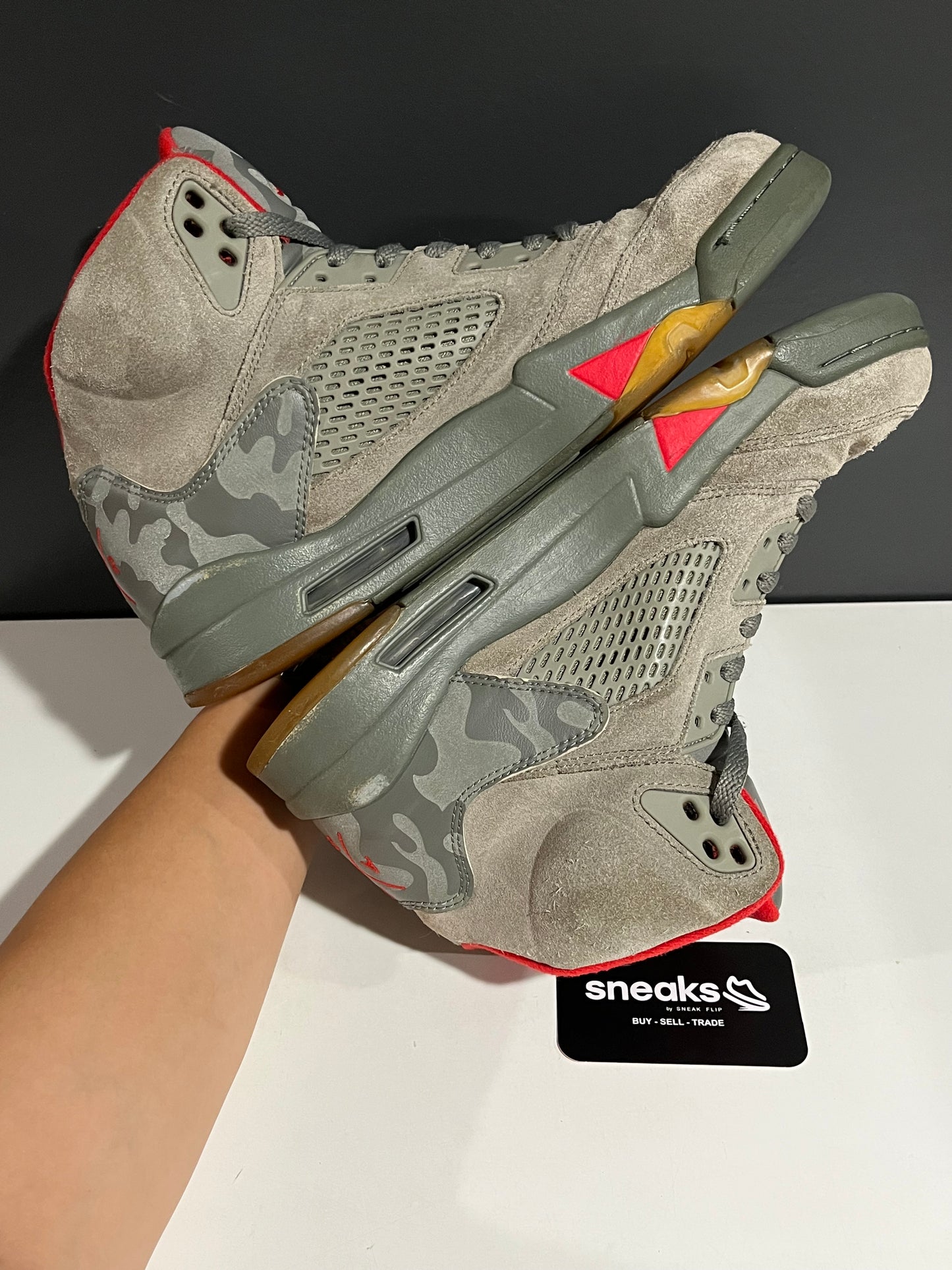 USED Air Jordan 5 Retro Camo 136027-051 SIZE 10M NO BOX JY25-194