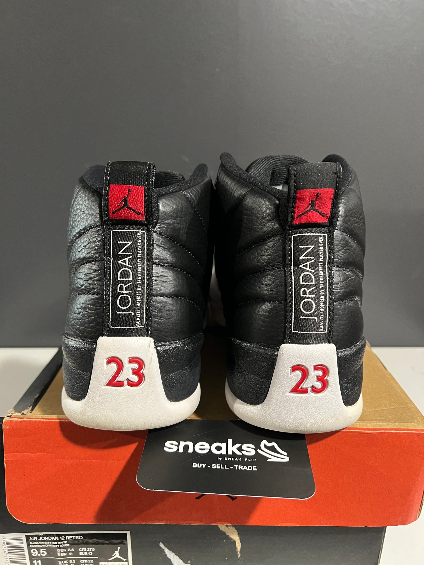 USED Air Jordan 12 Retro Playoff 2022 CT8013-006 SIZE 9.5M OG ALL SP25-113
