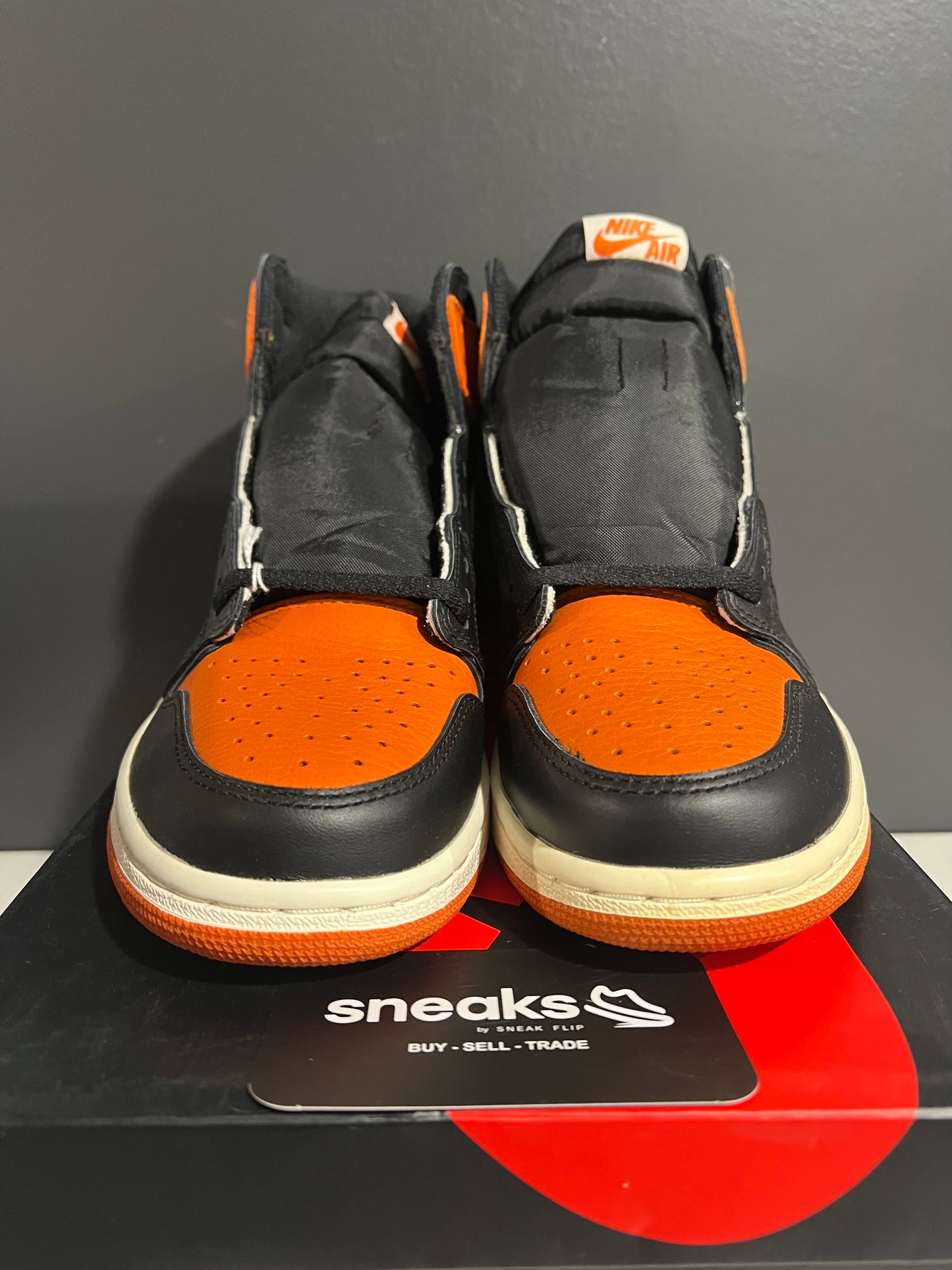NEW Air Jordan 1 Retro High OG Shattered Backboard 2015 555088-005 SIZE 9M OG ALL