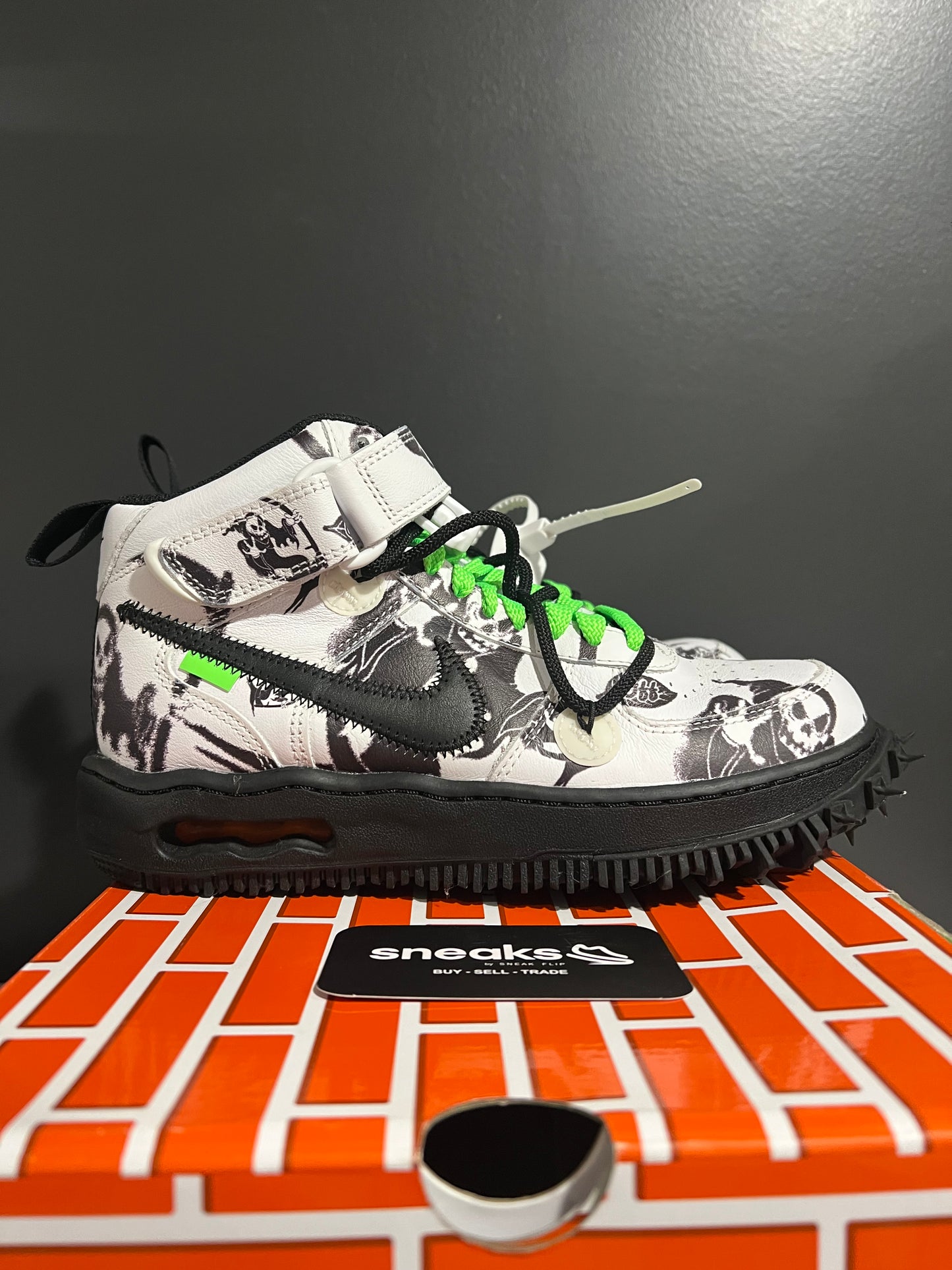 USED Off-White x Air Force 1 Mid SP Leather Grim Reaper DR0500-102 SIZE 6.5M OG ALL SP25-087