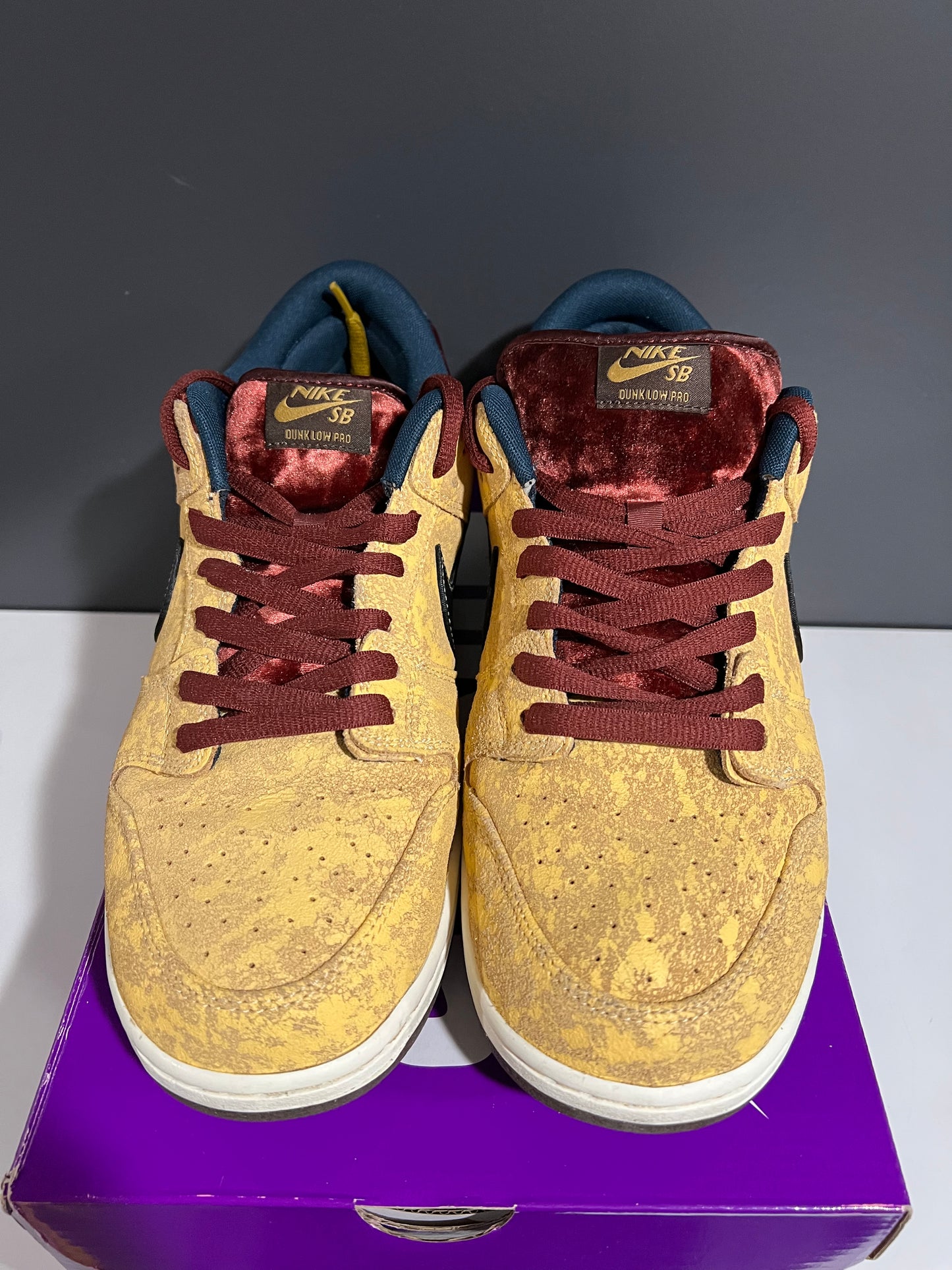 USED Dunk Low SB City of Cinema FZ1278-200 SIZE 13M OG ALL